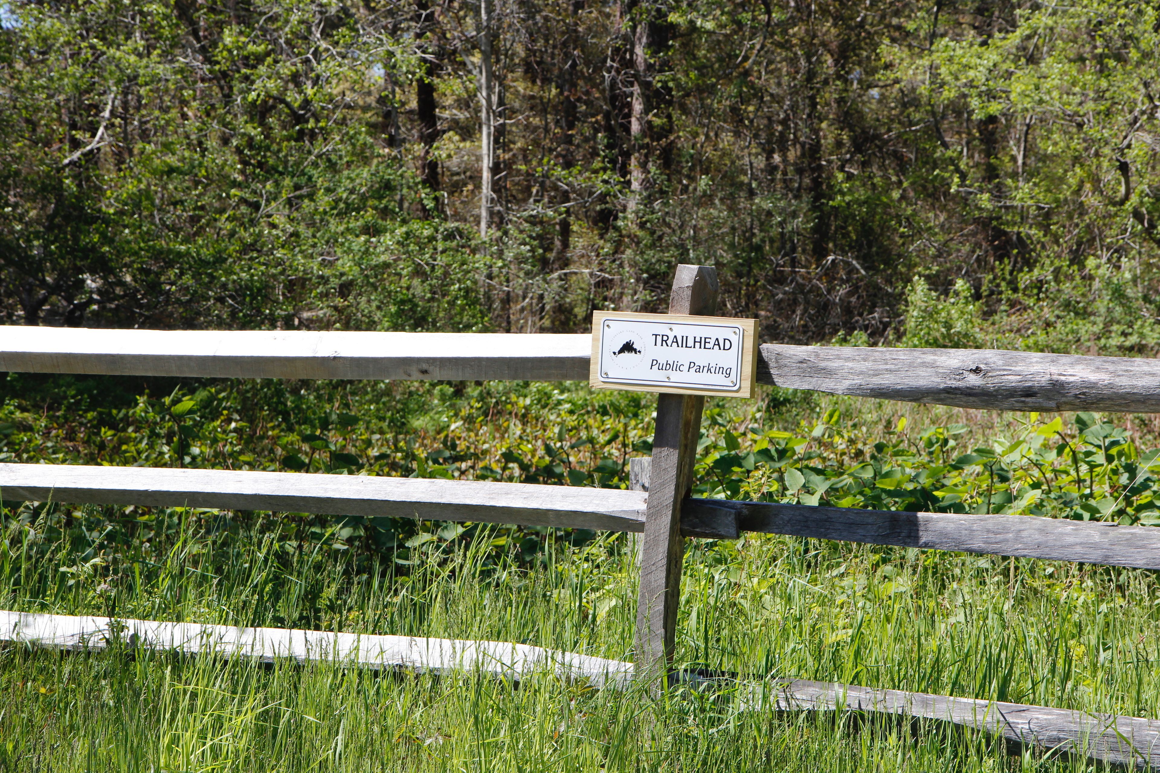 parking at trailhead