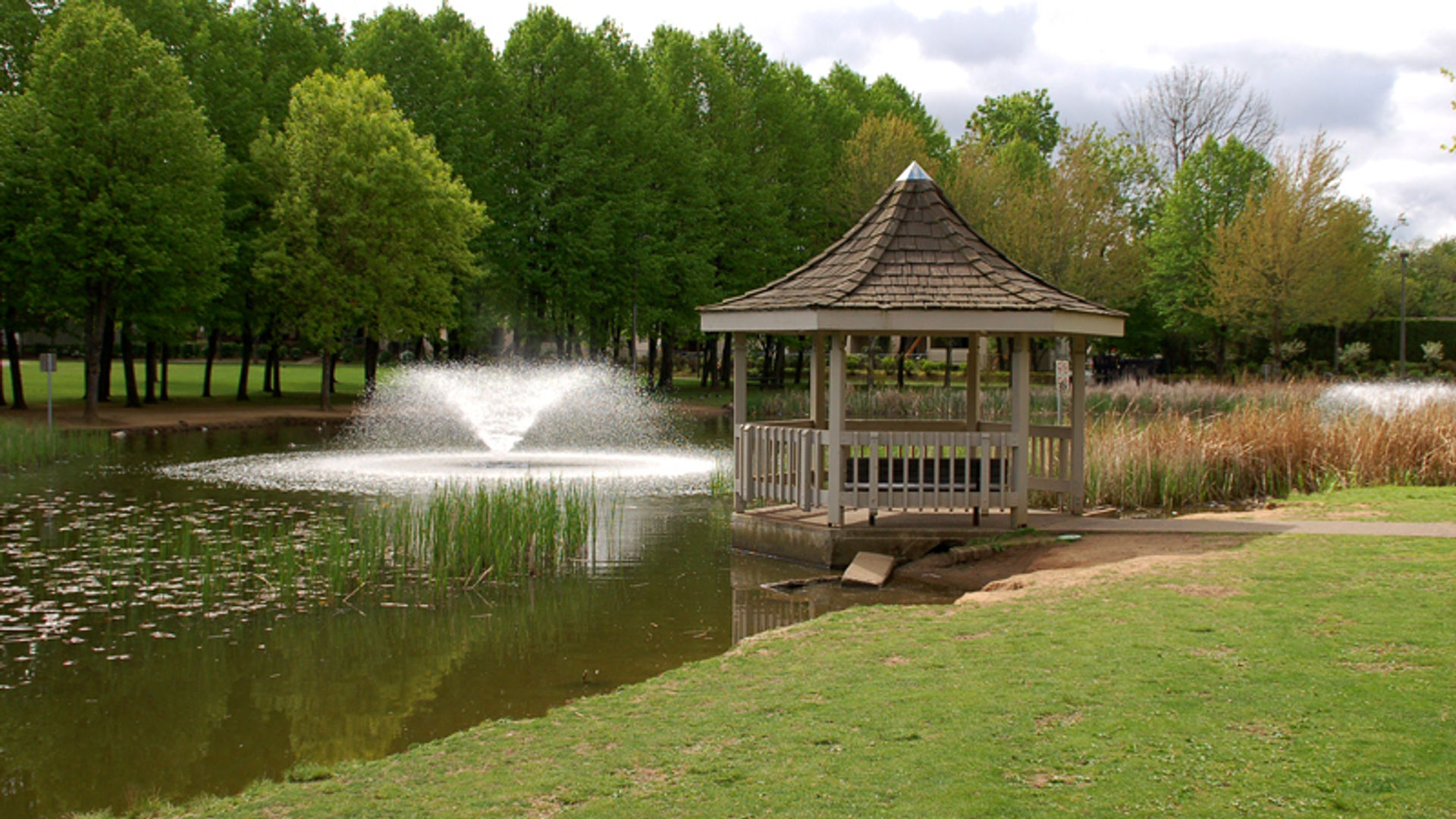 Gallery-Red-Sunset-gazebo.jpg