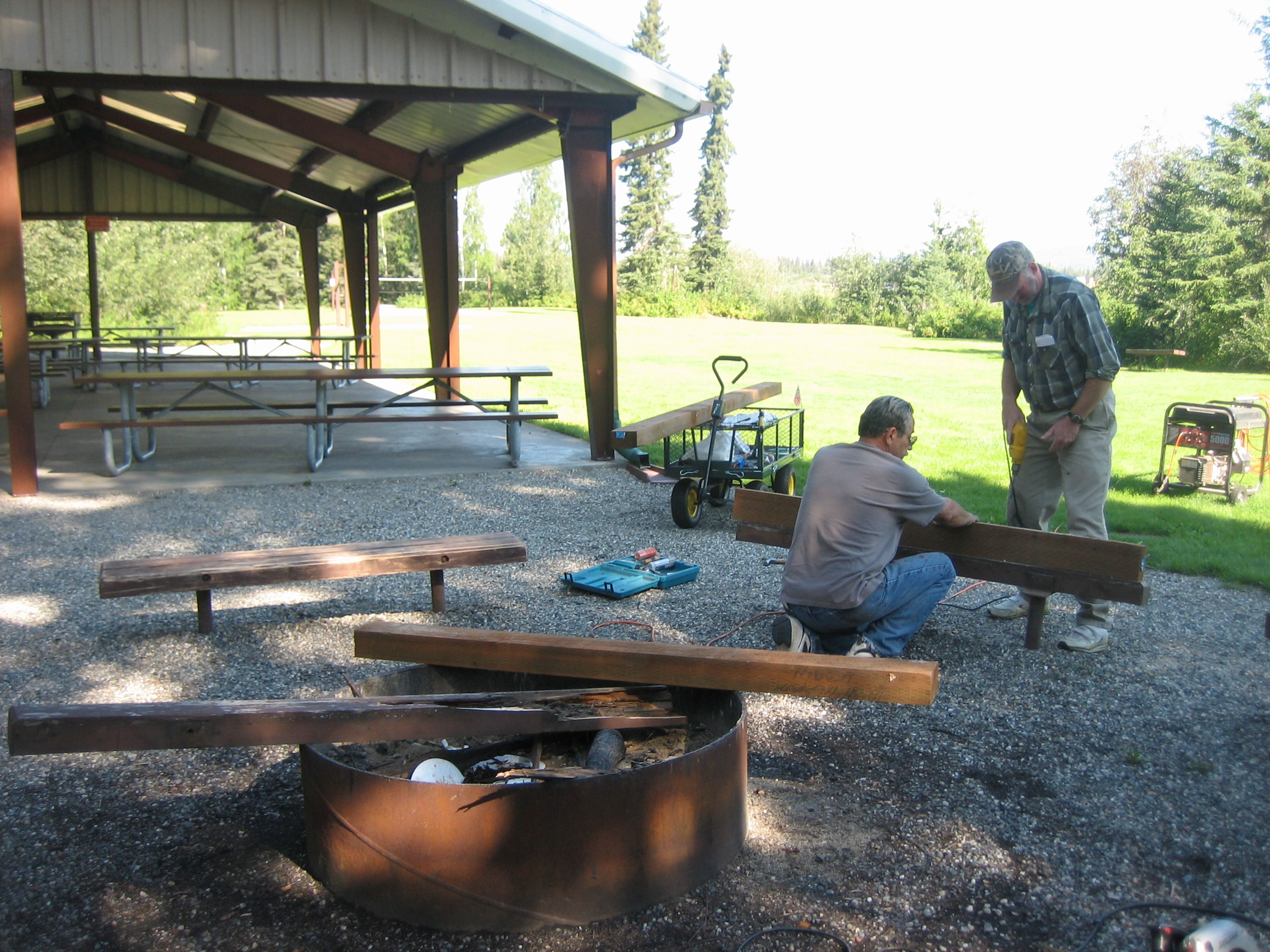 Picnic area - can be reserved on Reserve America