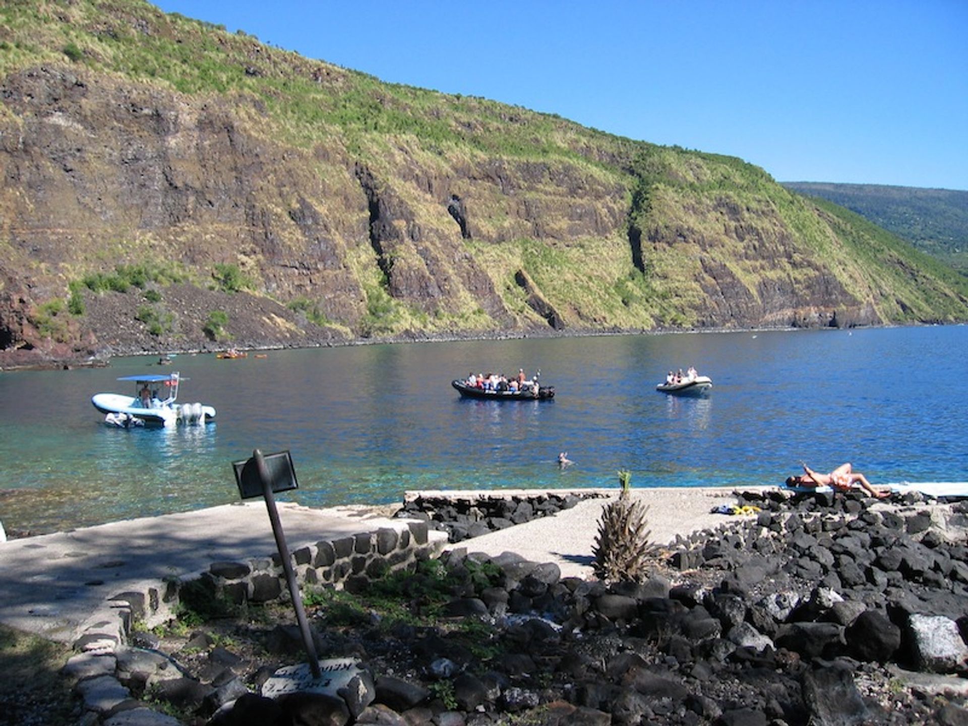 Kealakekua Bay State Historical Park