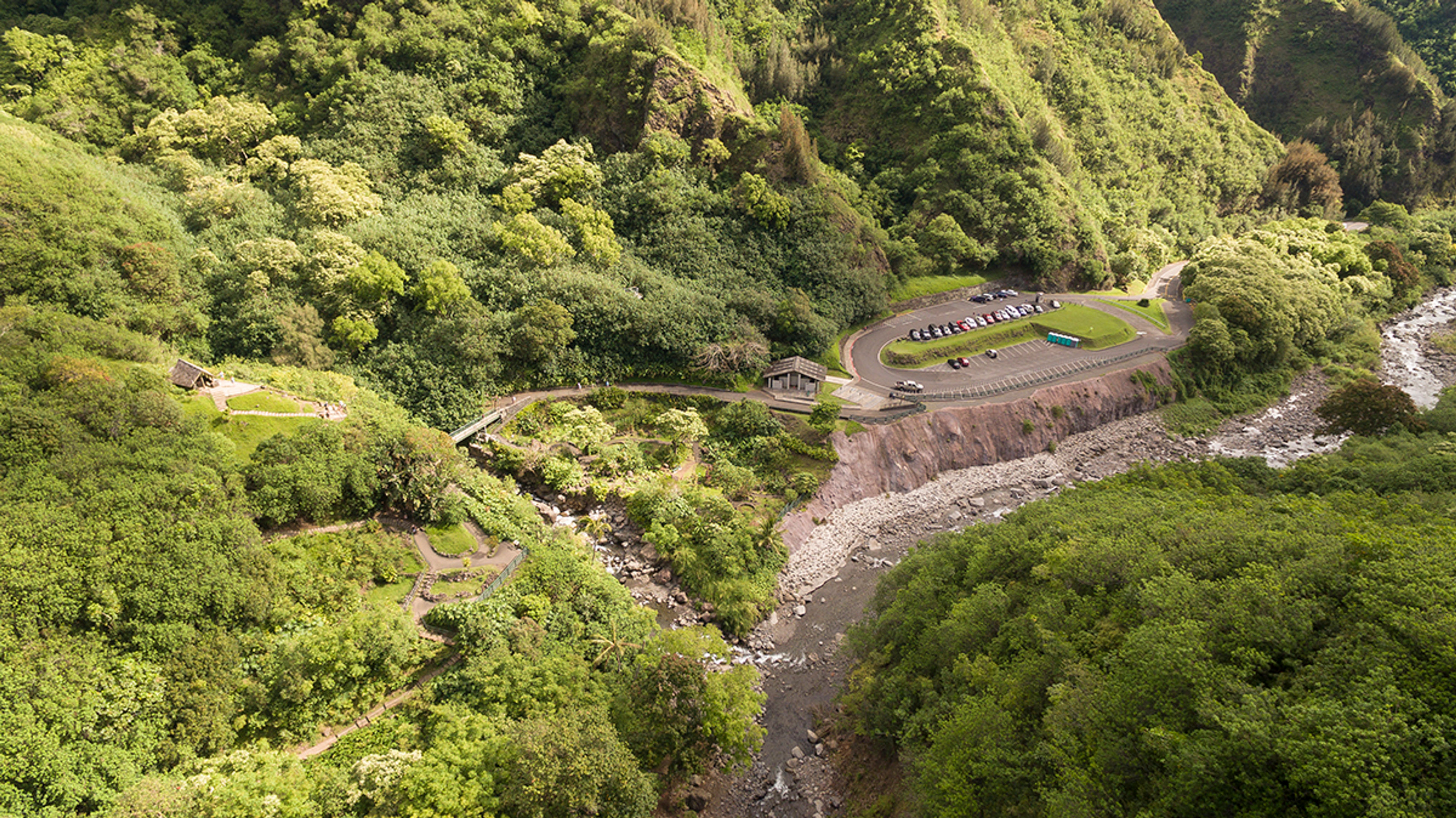 ʻĪao Valley State Monument