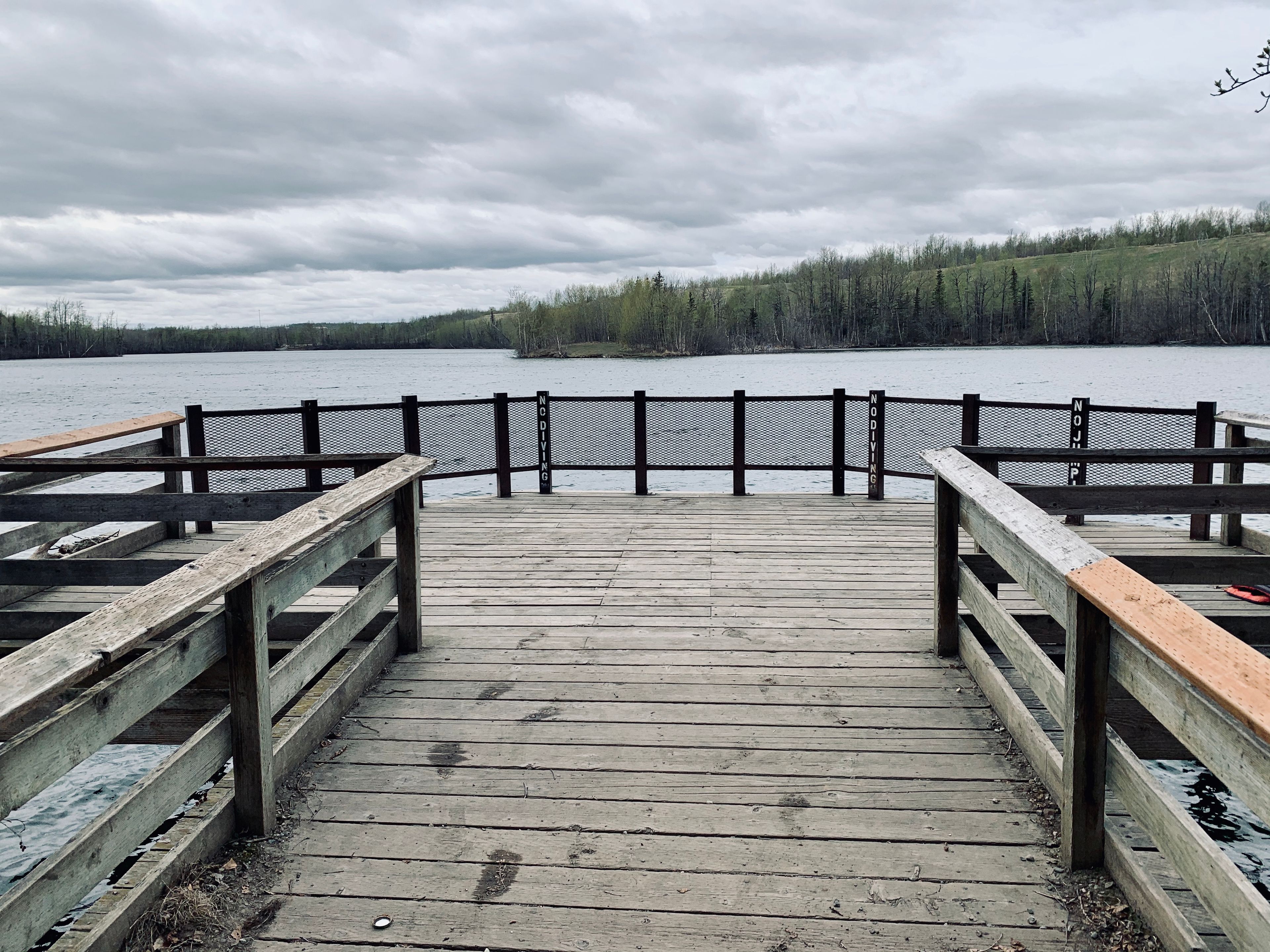 Matanuska Lake Fishing Dock. Wheelchair and Stroller Accessible.