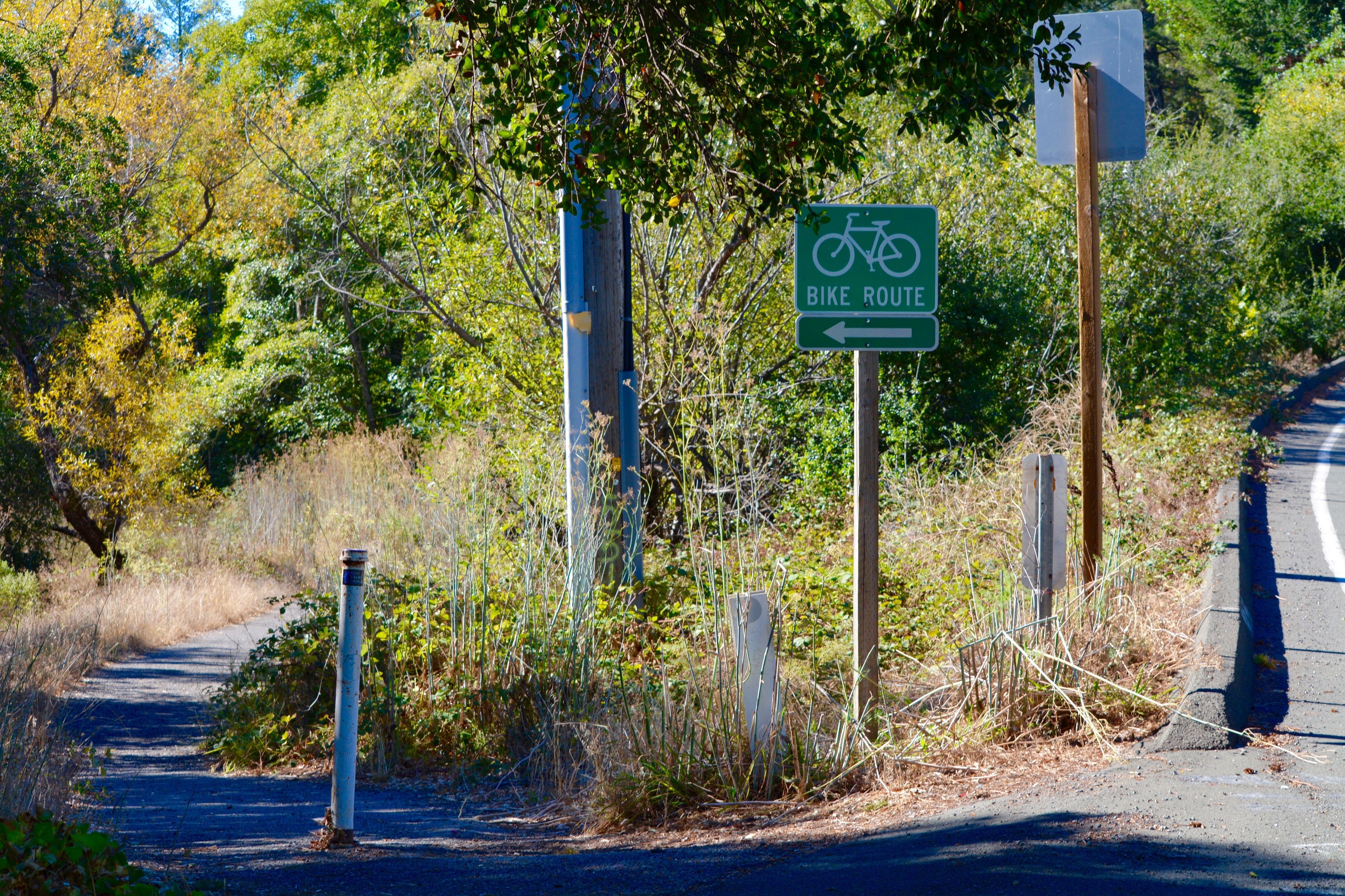 Bike_Path_Trail_Head_2.jpg