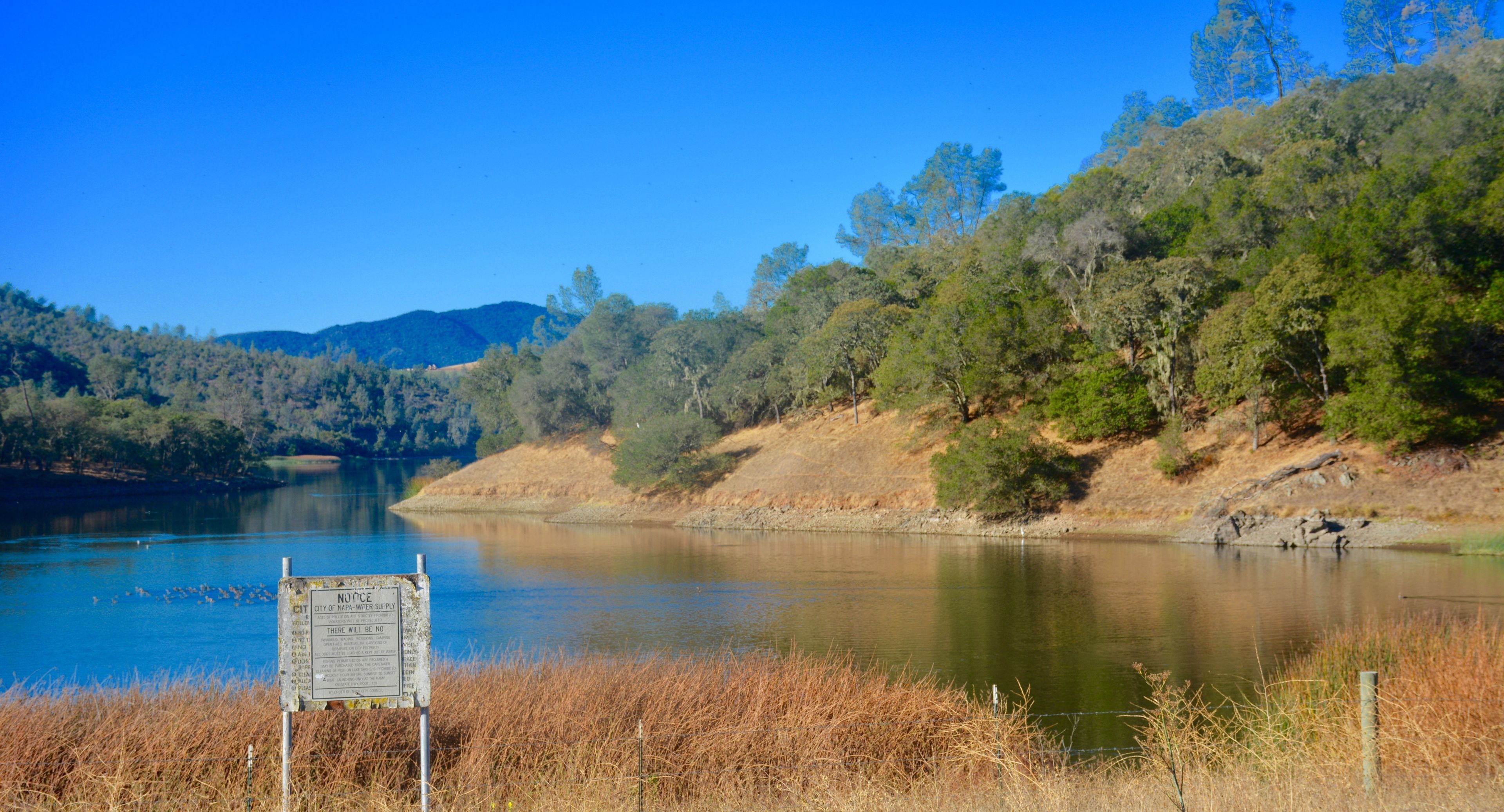 Hennessey_Unit_from_Chiles_Pope_Valley_Road.jpg