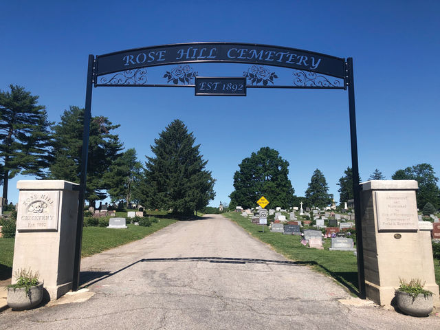 Rose Hill Cemetery entrance