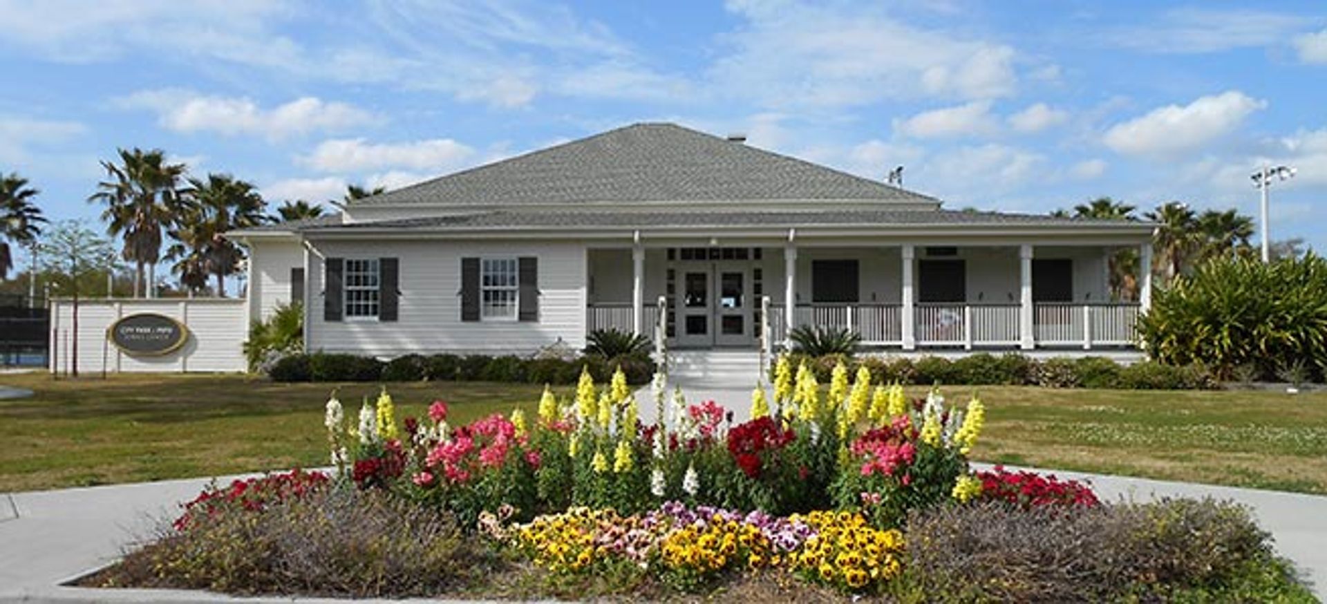 Tennis Clubhouse