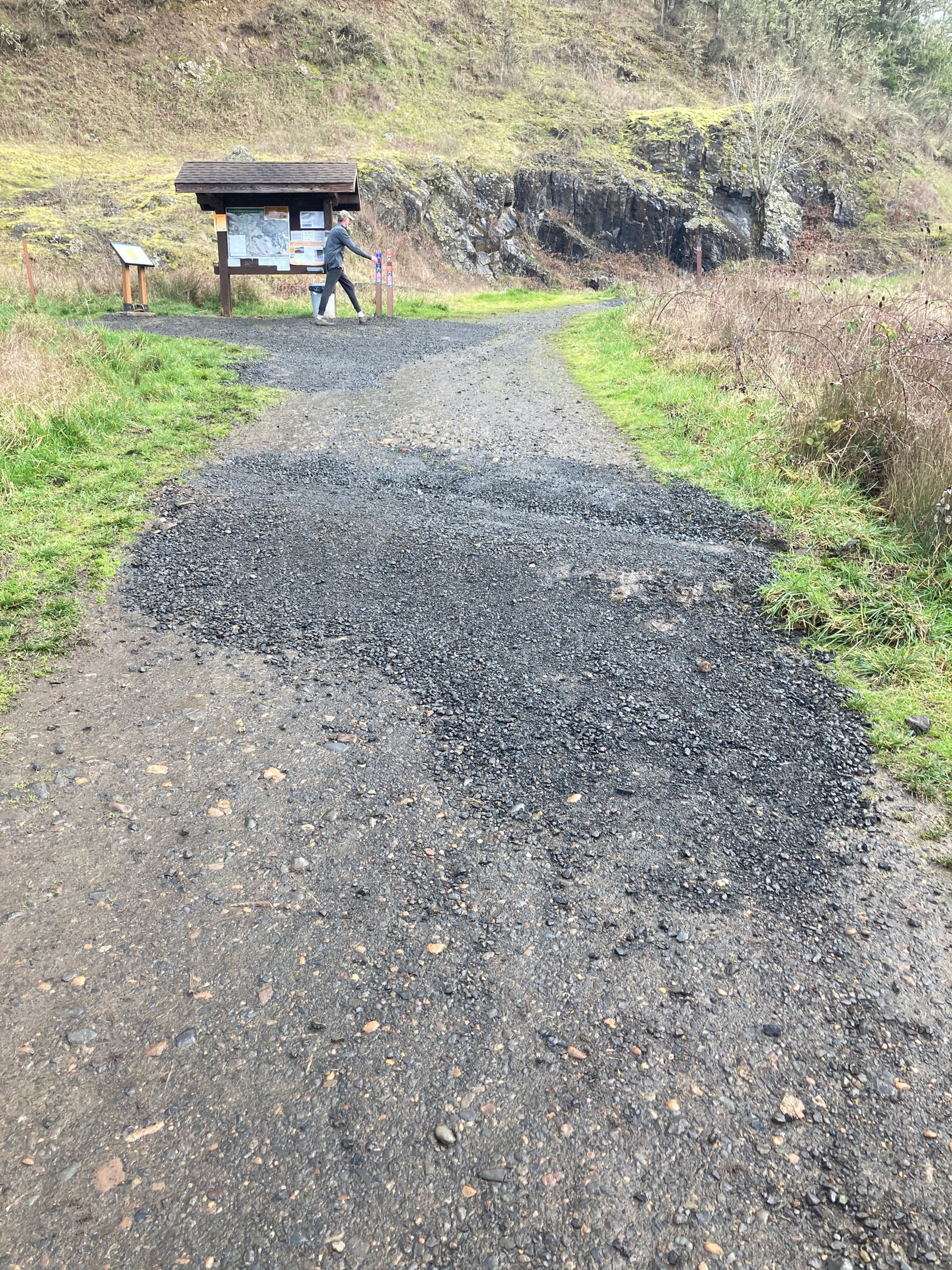 North Trailhead Kiosk at intersection of Trails 3 (left) and 7 (right).