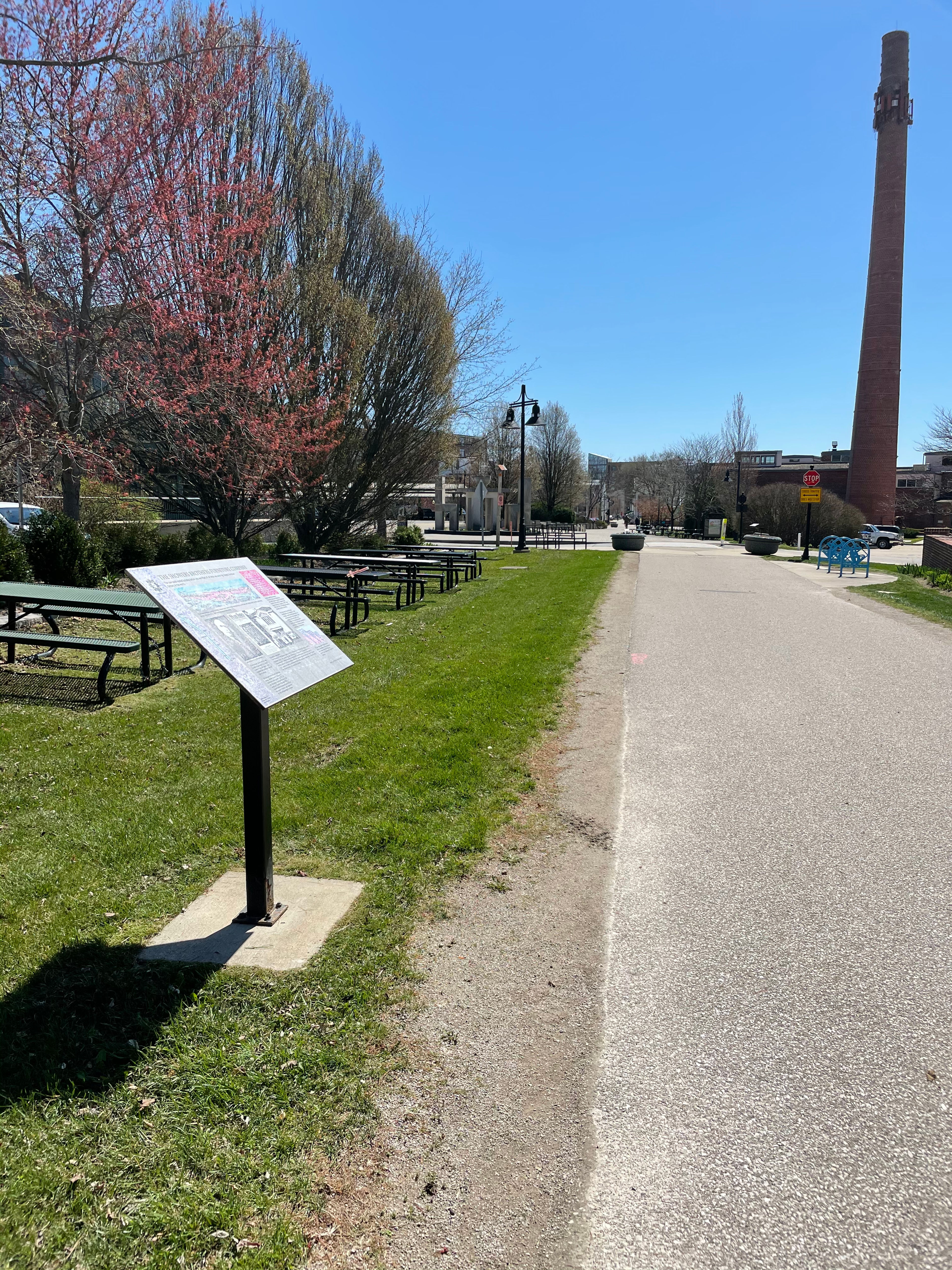 B-Line Trail Walk Sign #3