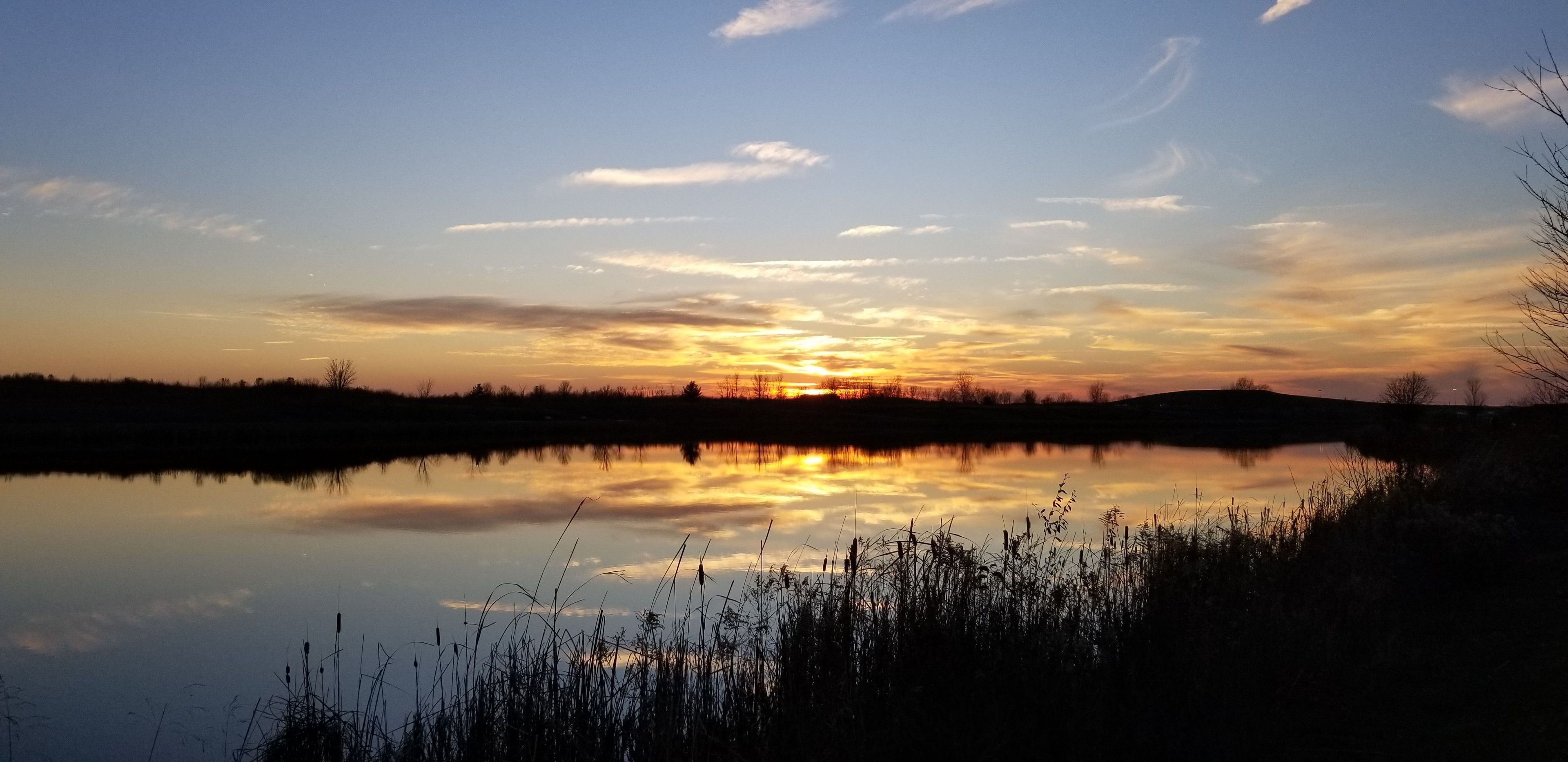 Sunset at VOA Lake - Voice of America MetroPark