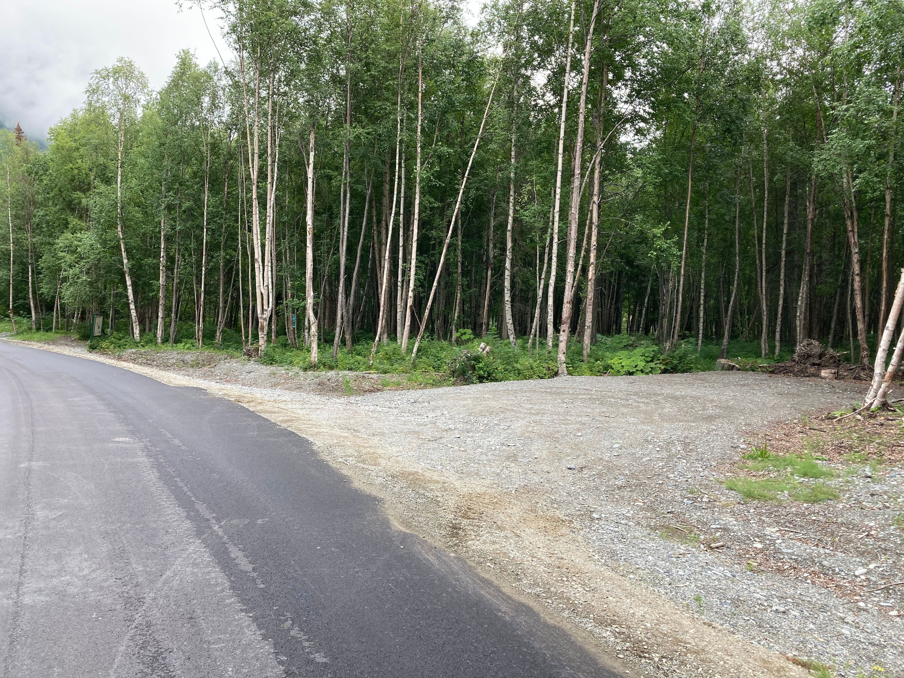 Plumley-Maud Trailhead (north) 