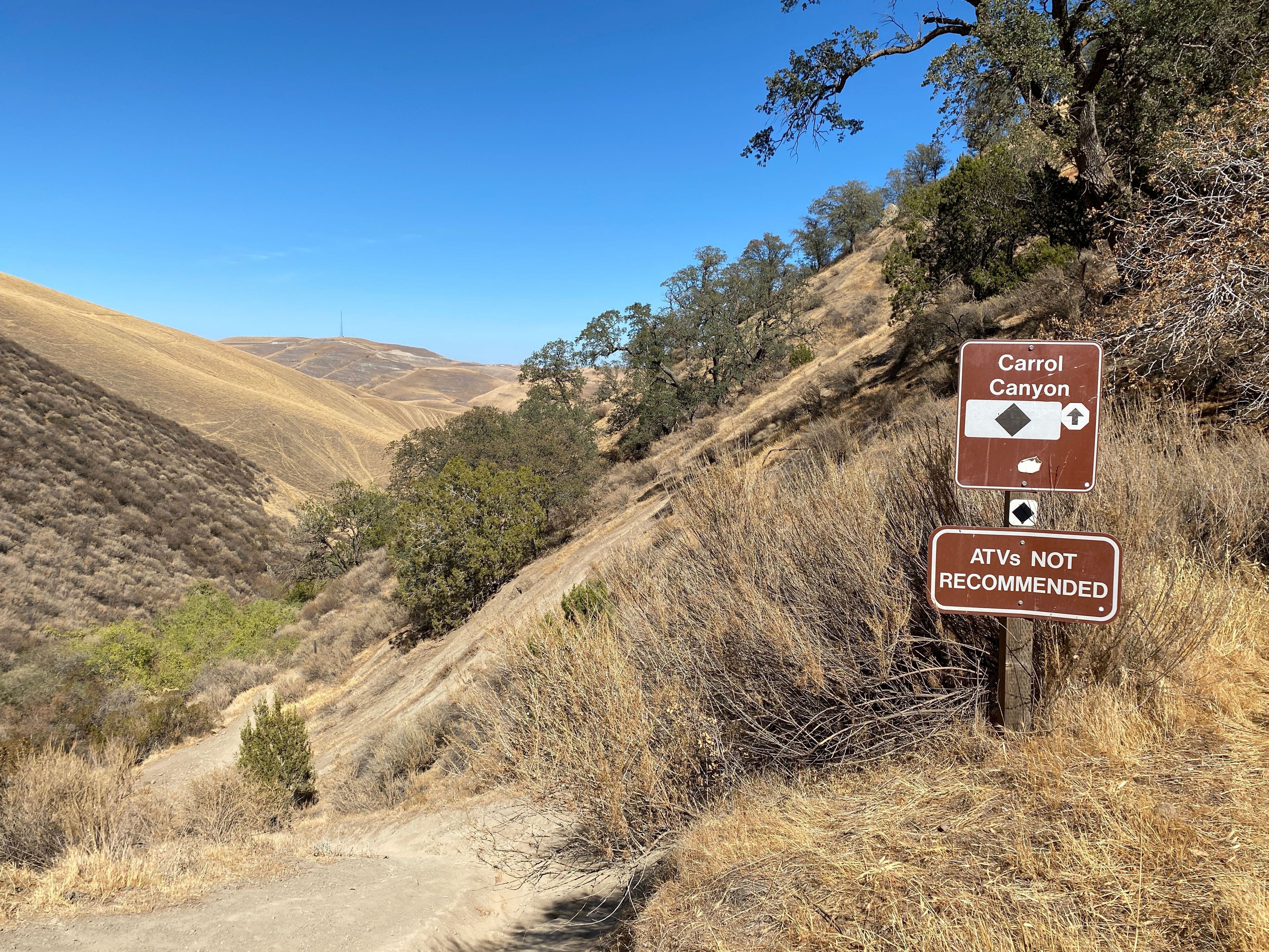 Carrol Canyon Trailhead Entrance near Lower Juniper, Black Diamond Difficult