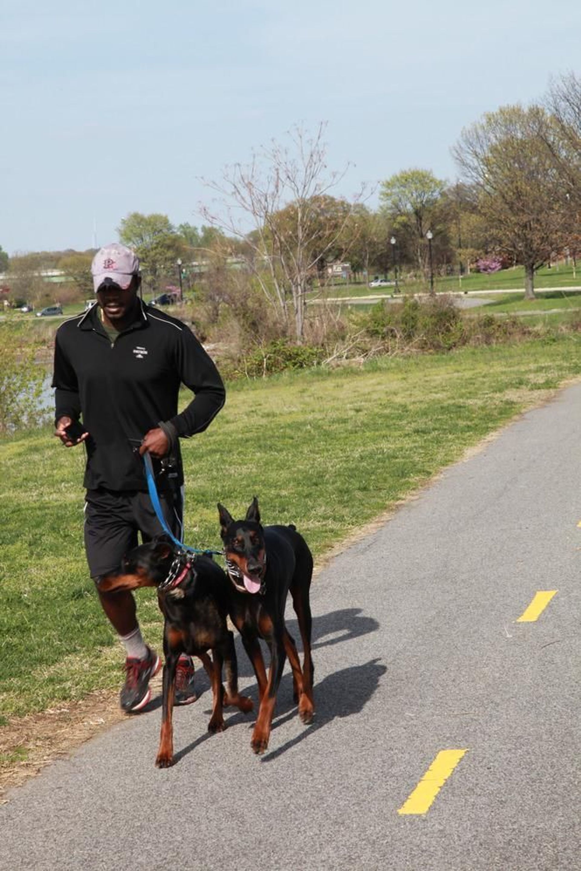 The Anacostia River trail is a great place to bring your dog for some exercise. Dogs must be on a leash and please clean up after your pet.