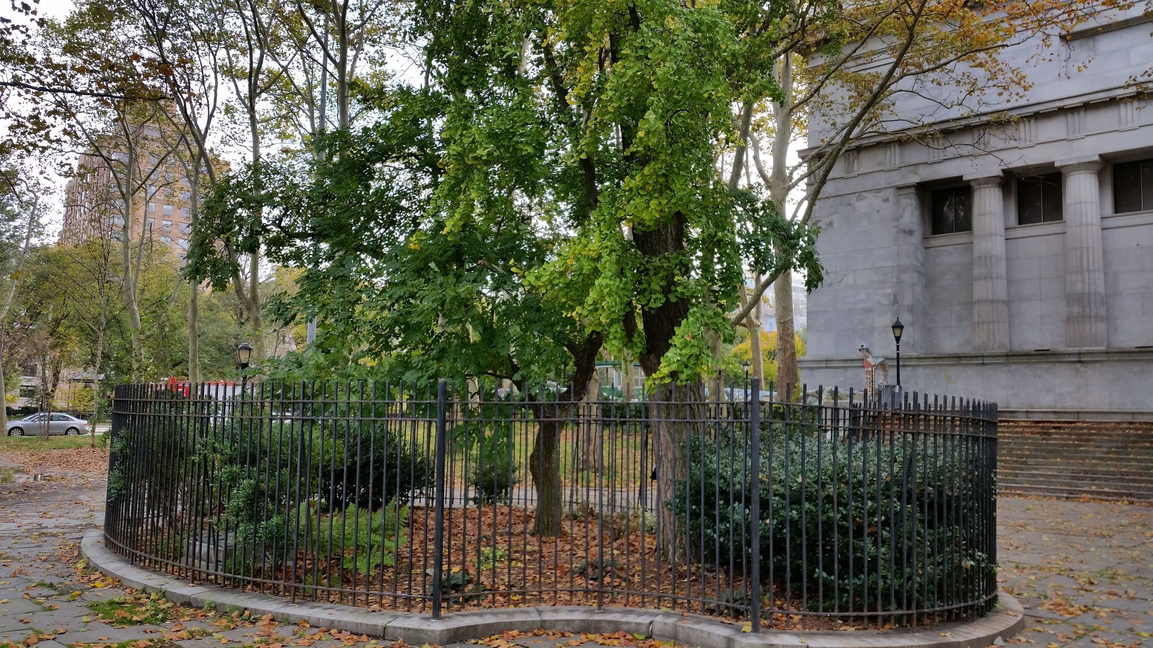 This enclosure marks the location of the temporary vault where Grant was initially interred. His remains were in the temporary vault for 12 years, from 1885-1897.