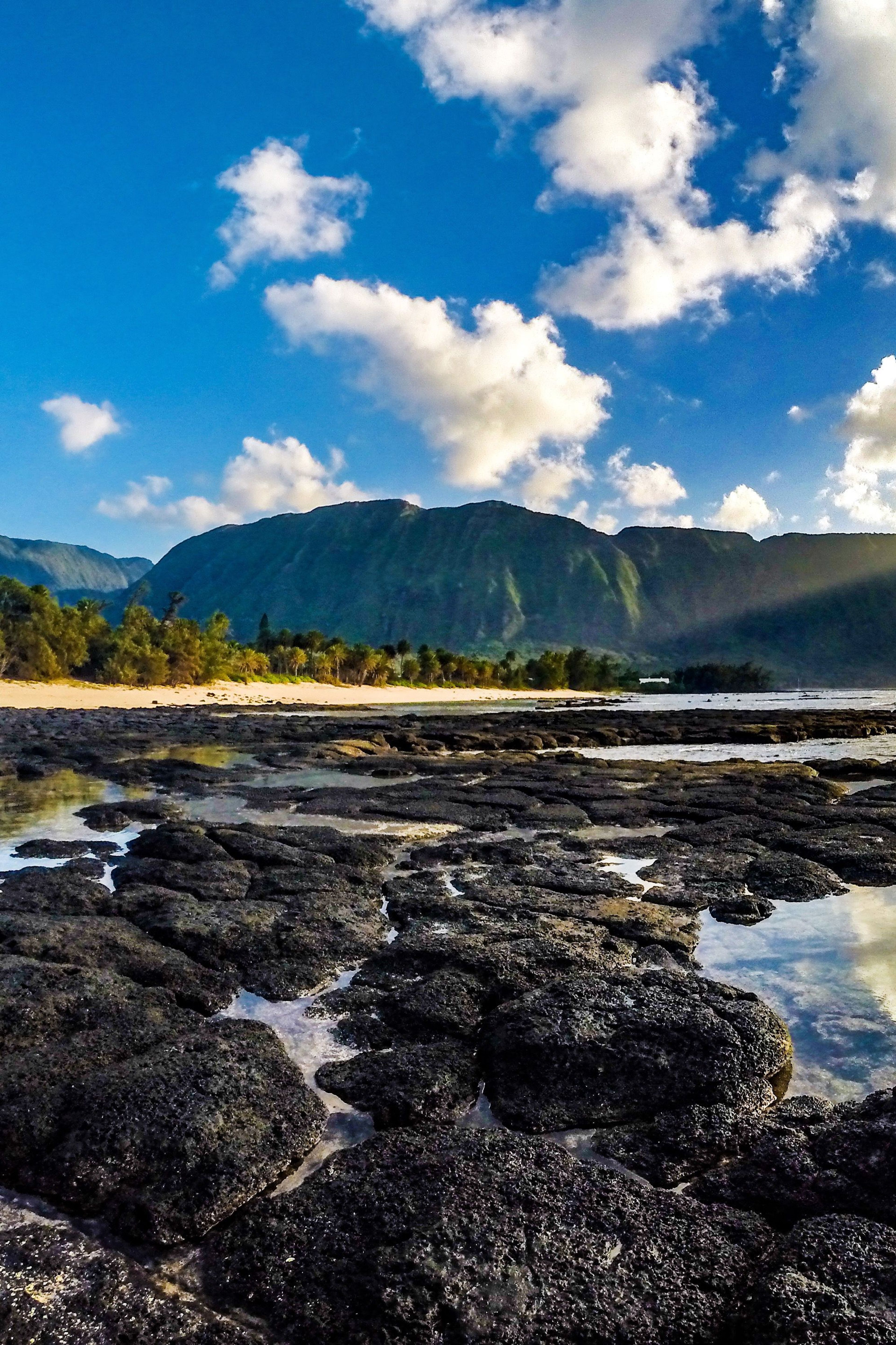 Kalaupapa National Historical Park contains some of the world's tallest sea cliffs, which formed a natural barrier to the Hansen's disease settlement.