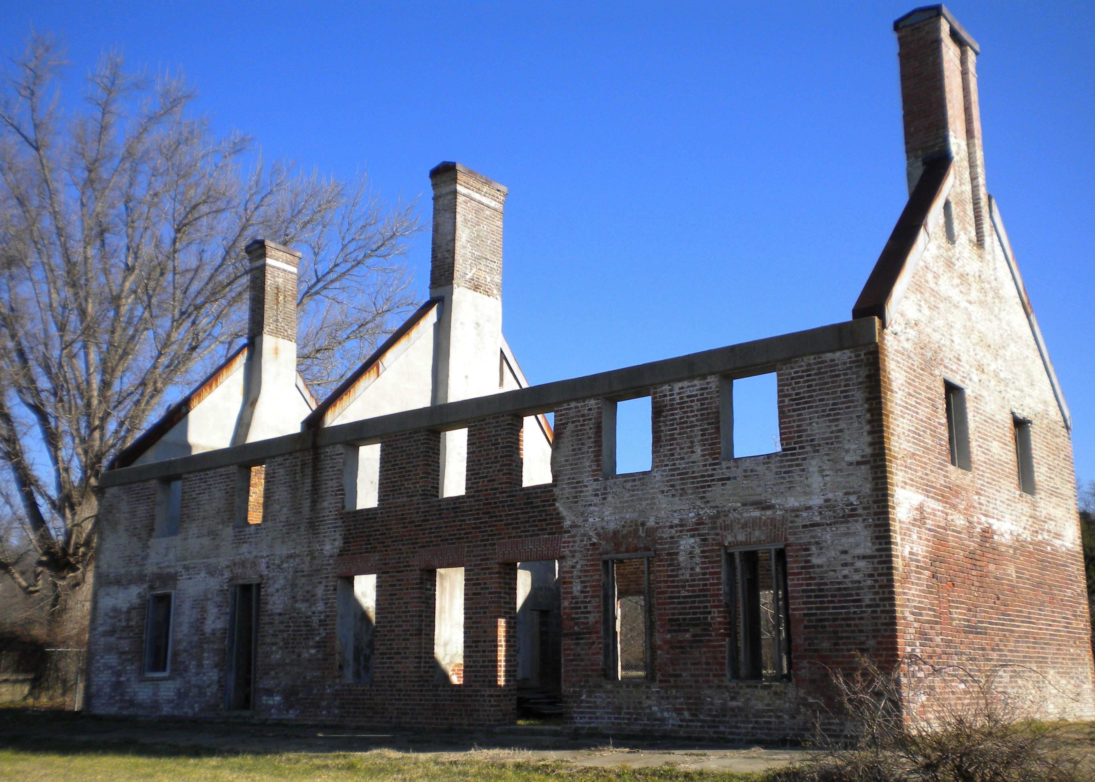 The remains of Marshall Hall.  The house was destroyed by fire.