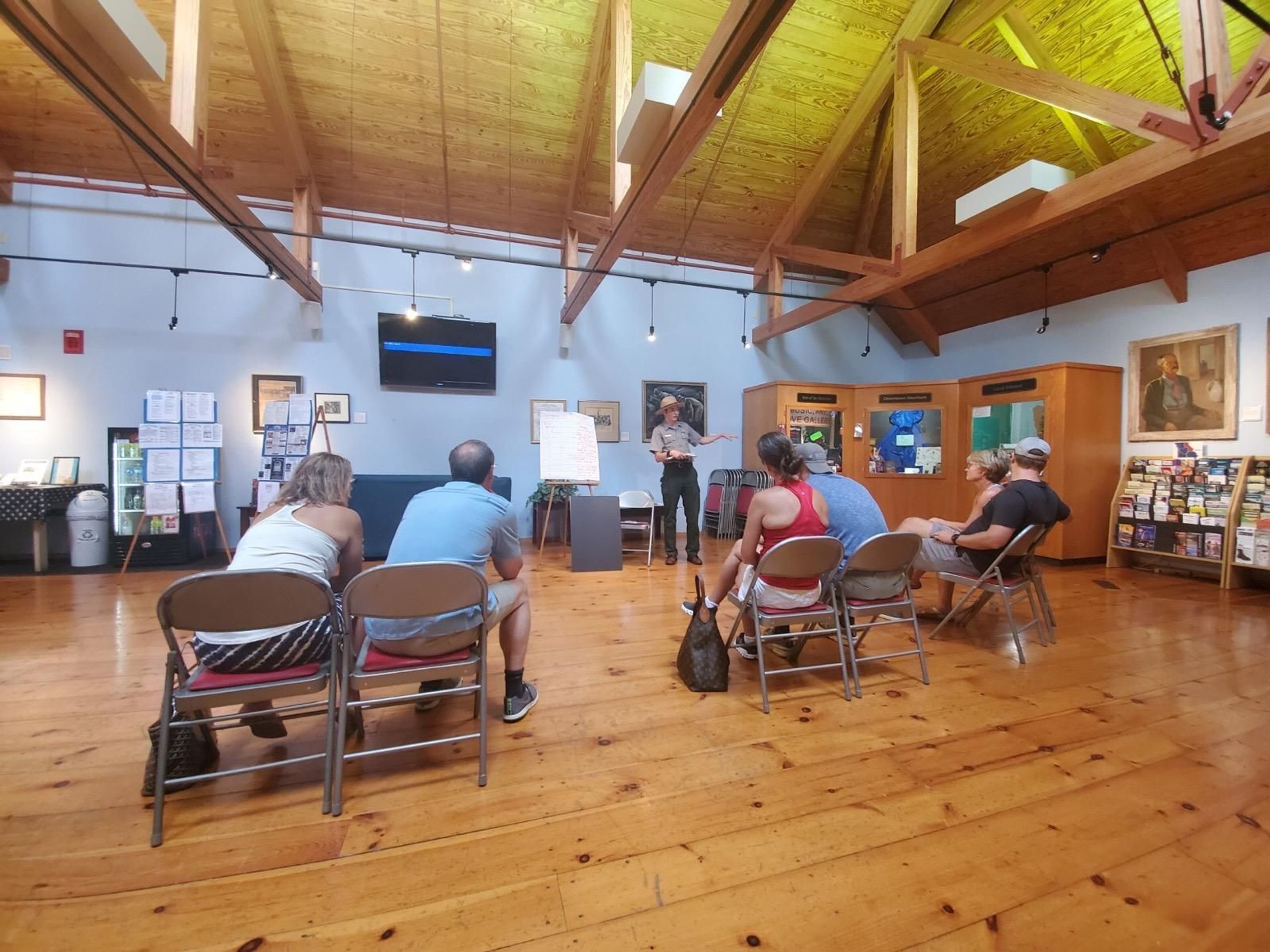 A Park Ranger gives a presentation inside the Visitor Center at Ste. Geneviève National Historical Park