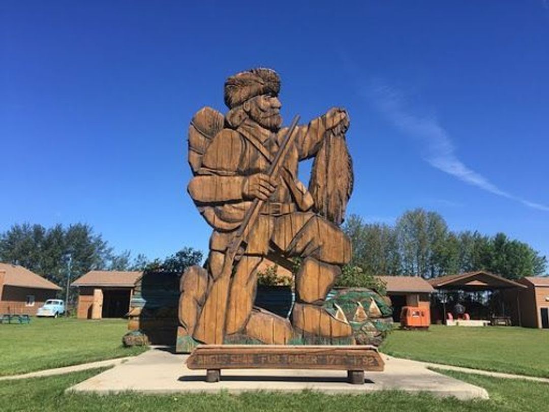 Statue of Angus Shaw by Herman Poulin