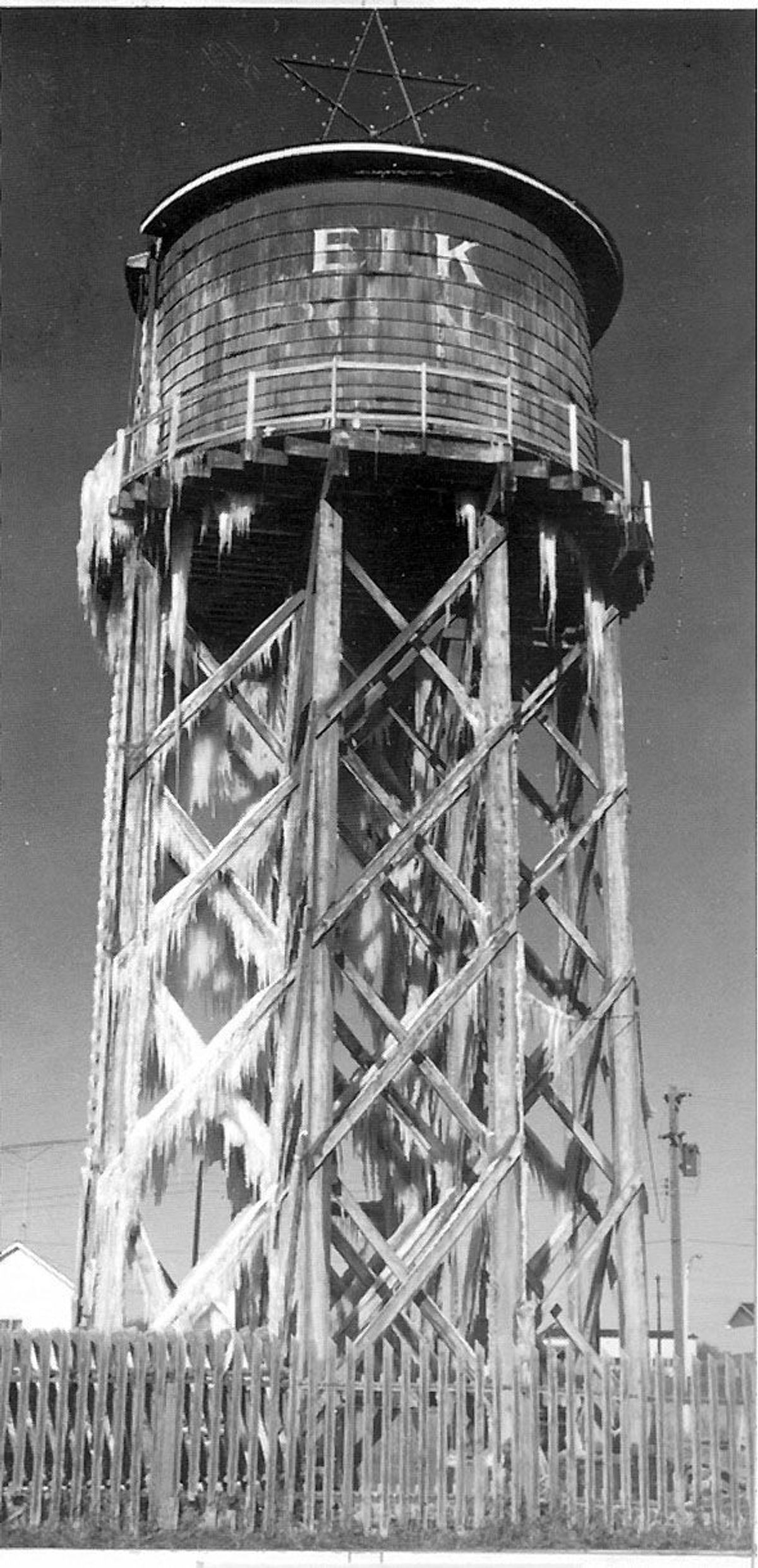 Elk Point Water Tower 1954 - 1967