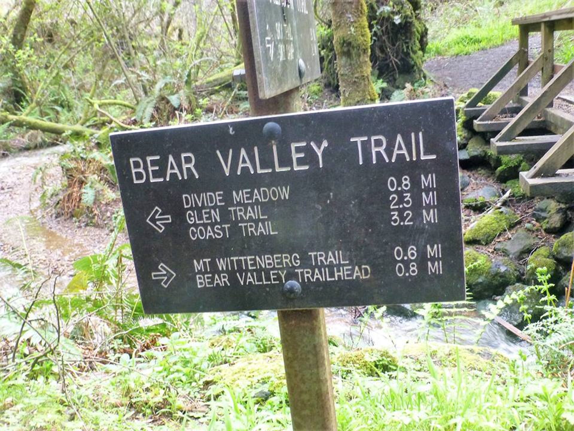 Bear Valley Trail signage. Photo by North Bay Christian Hikers.