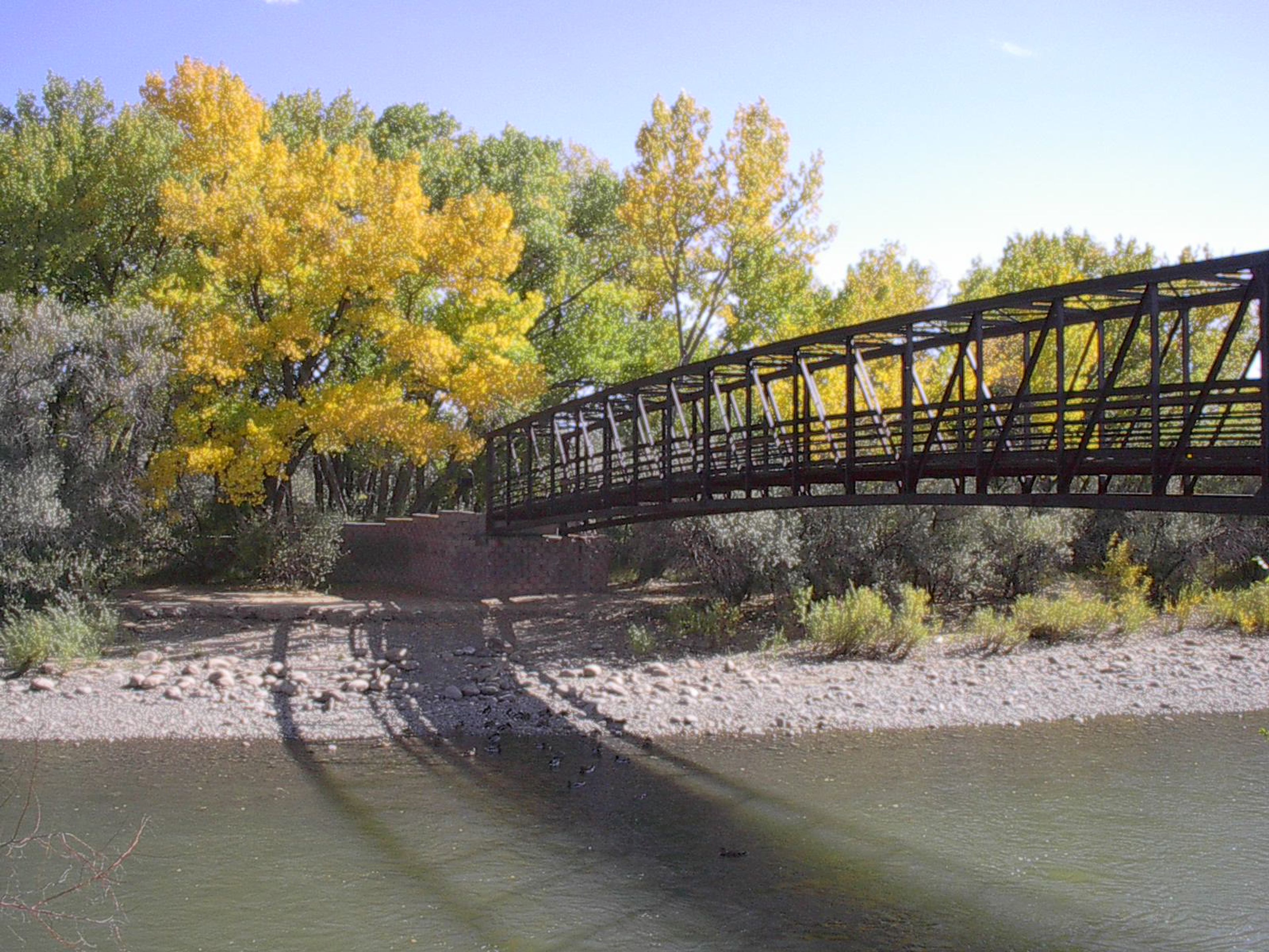 Pedestrian bridge. Photo by Jeff Bowman.