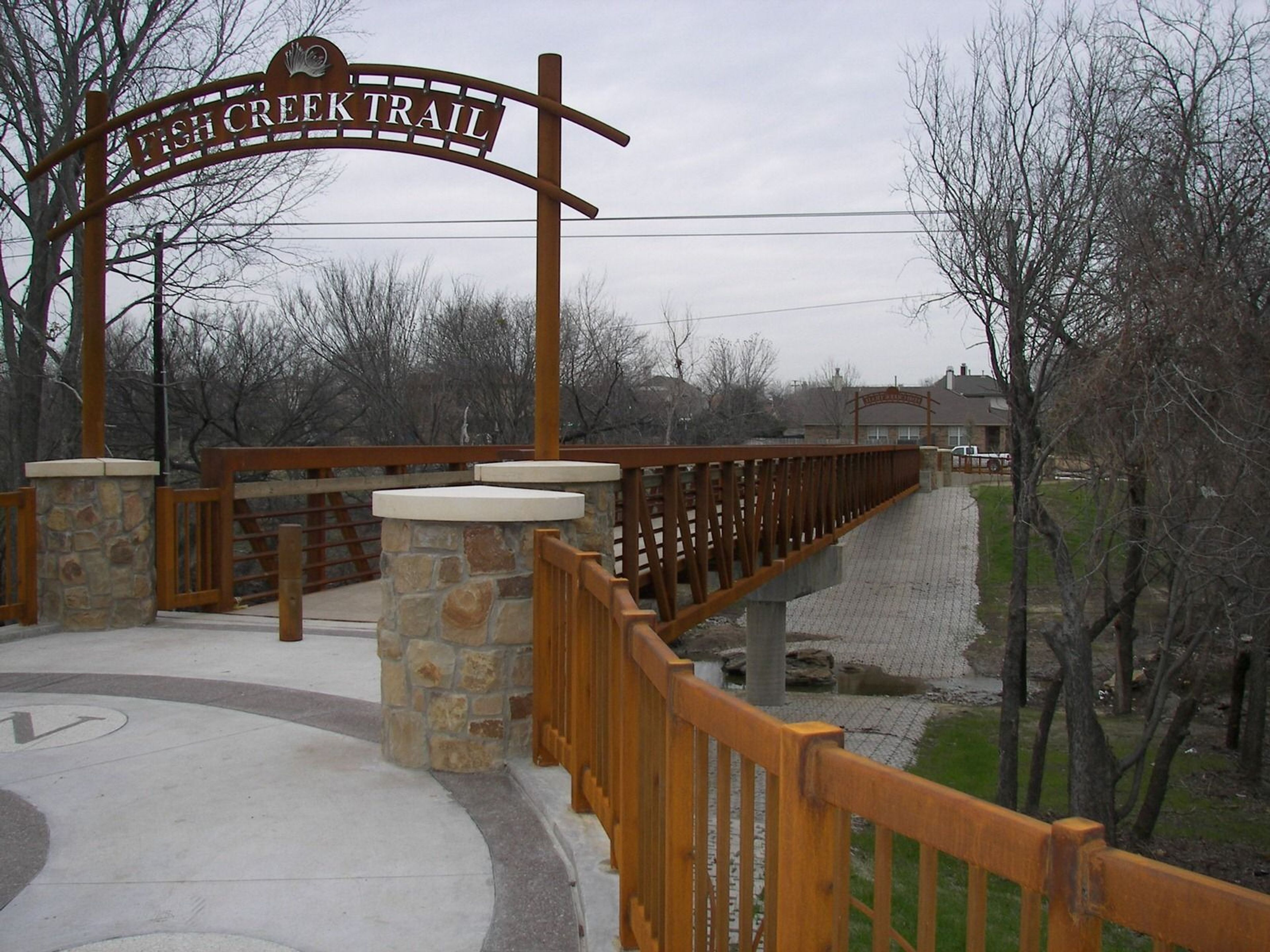 The Nancy Dillard Lyon Trail is part of the Fish Creek Linear Trail. Photo by City of Grand Prairie.