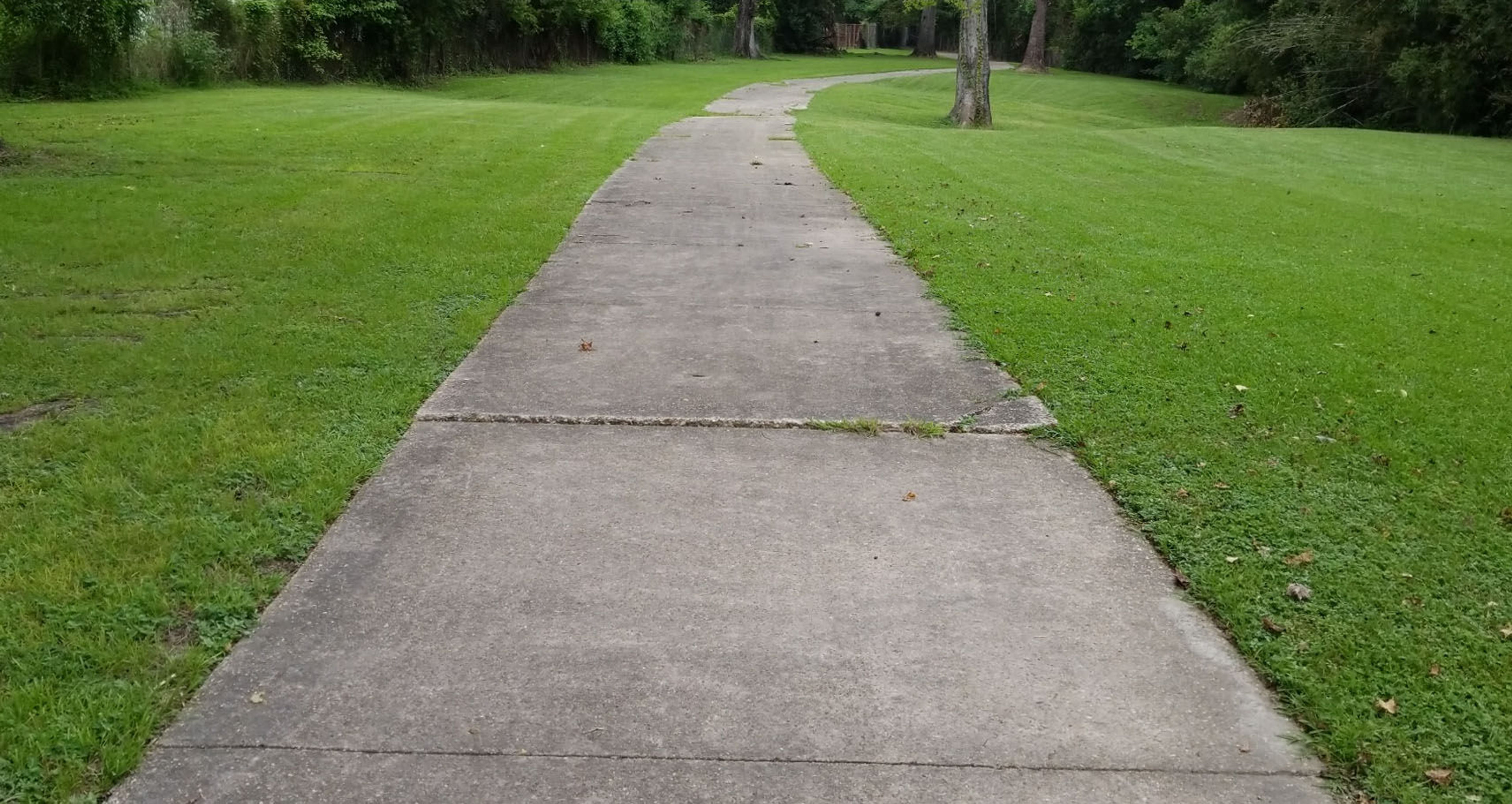 Scotlandville bike path. Photo by BREC.