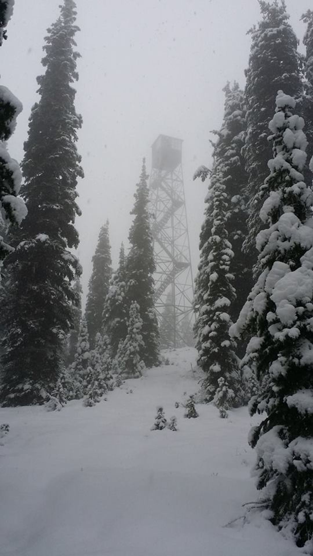 Quartz Mountain Fire Lookout in Winter. Photo by USFS.