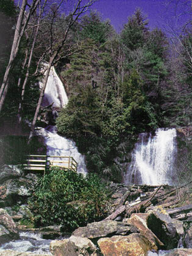 A winter scene of Anna Ruby Falls. Photo by USFS.