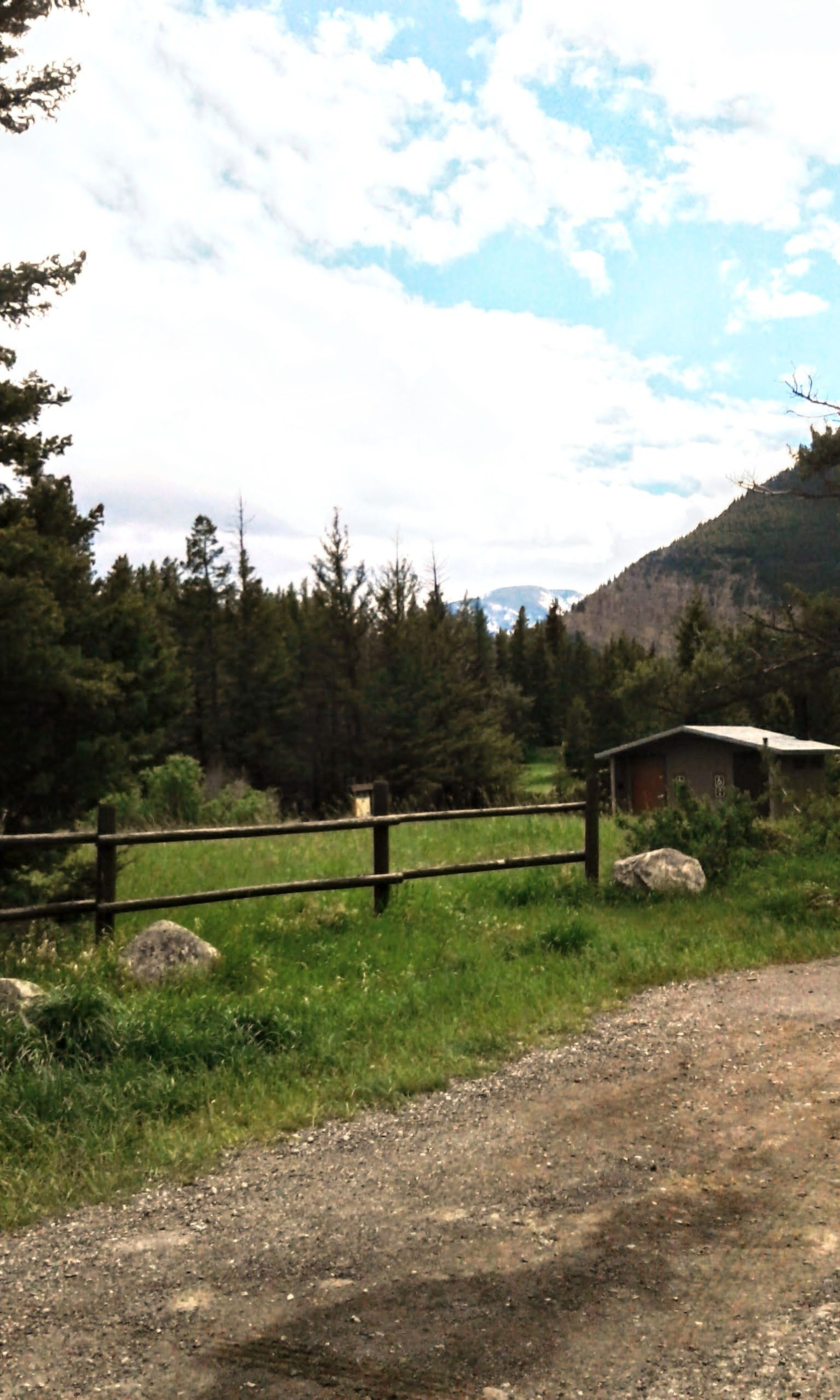 Natural Bridge Parking lot View. Photo by Kasie Haack.