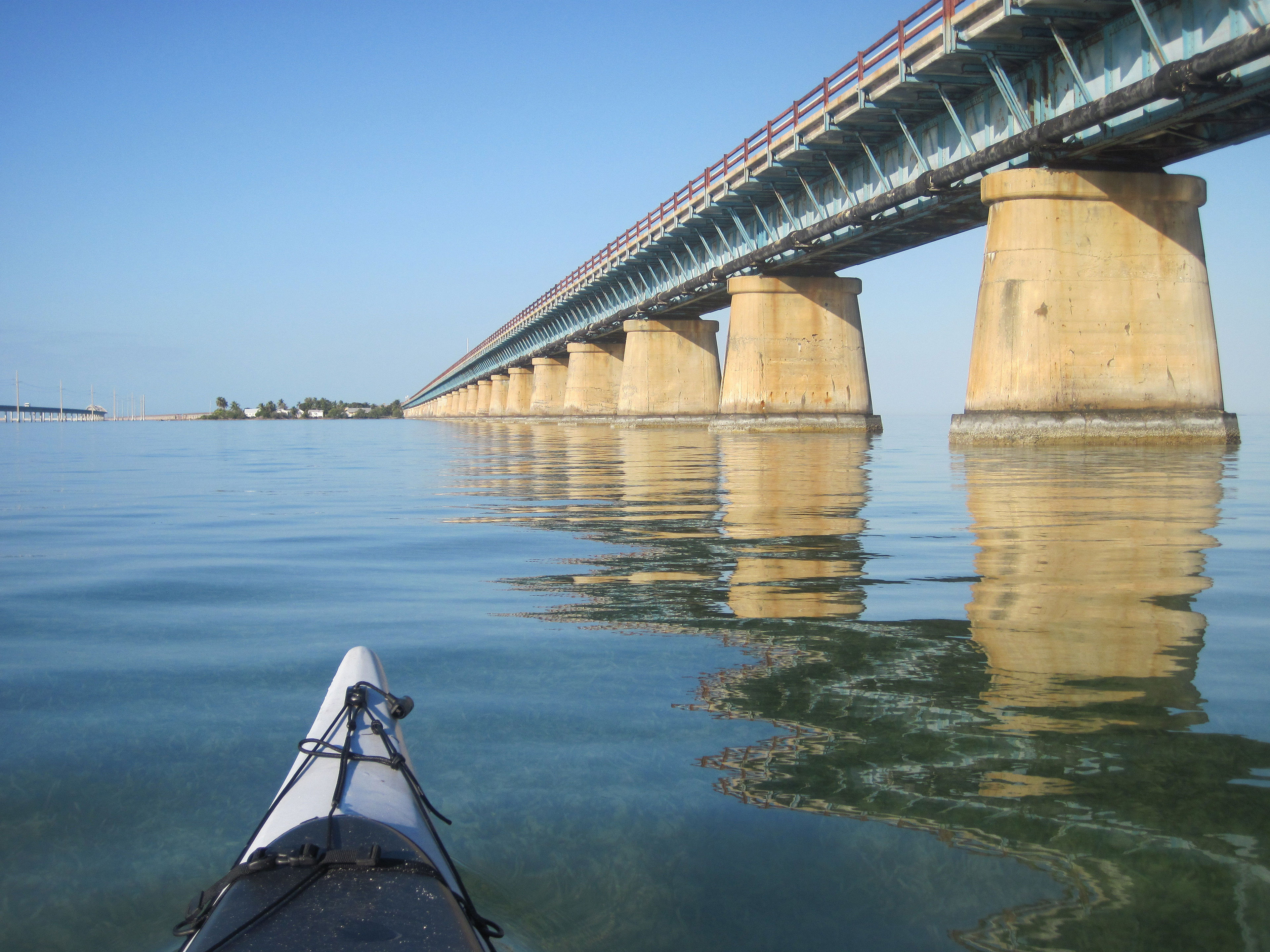 Paddling the Seven Mile Bridge. Photo by Doug Alderson.