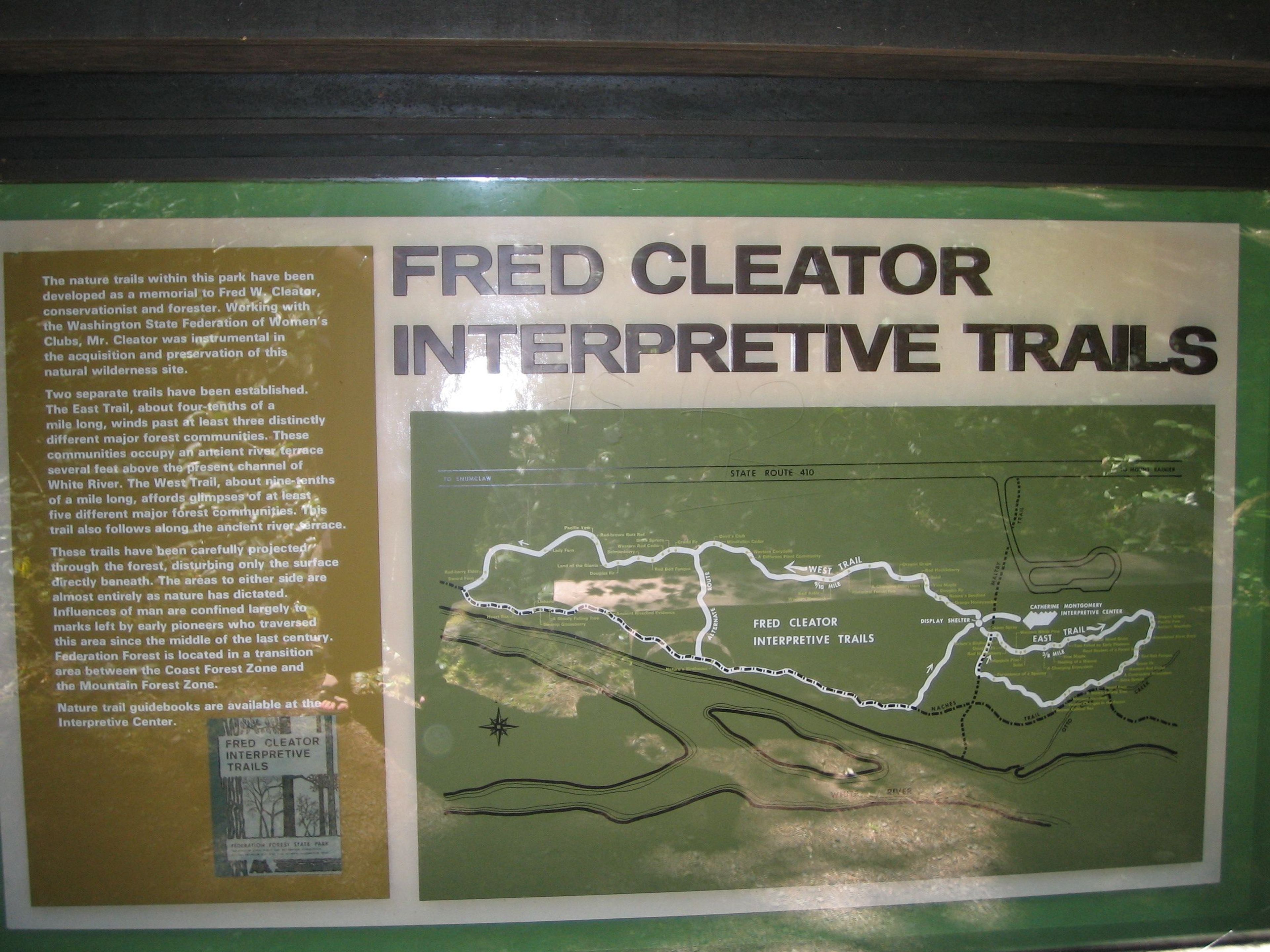 Interpretive trails sign. Photo by Washington State Parks.