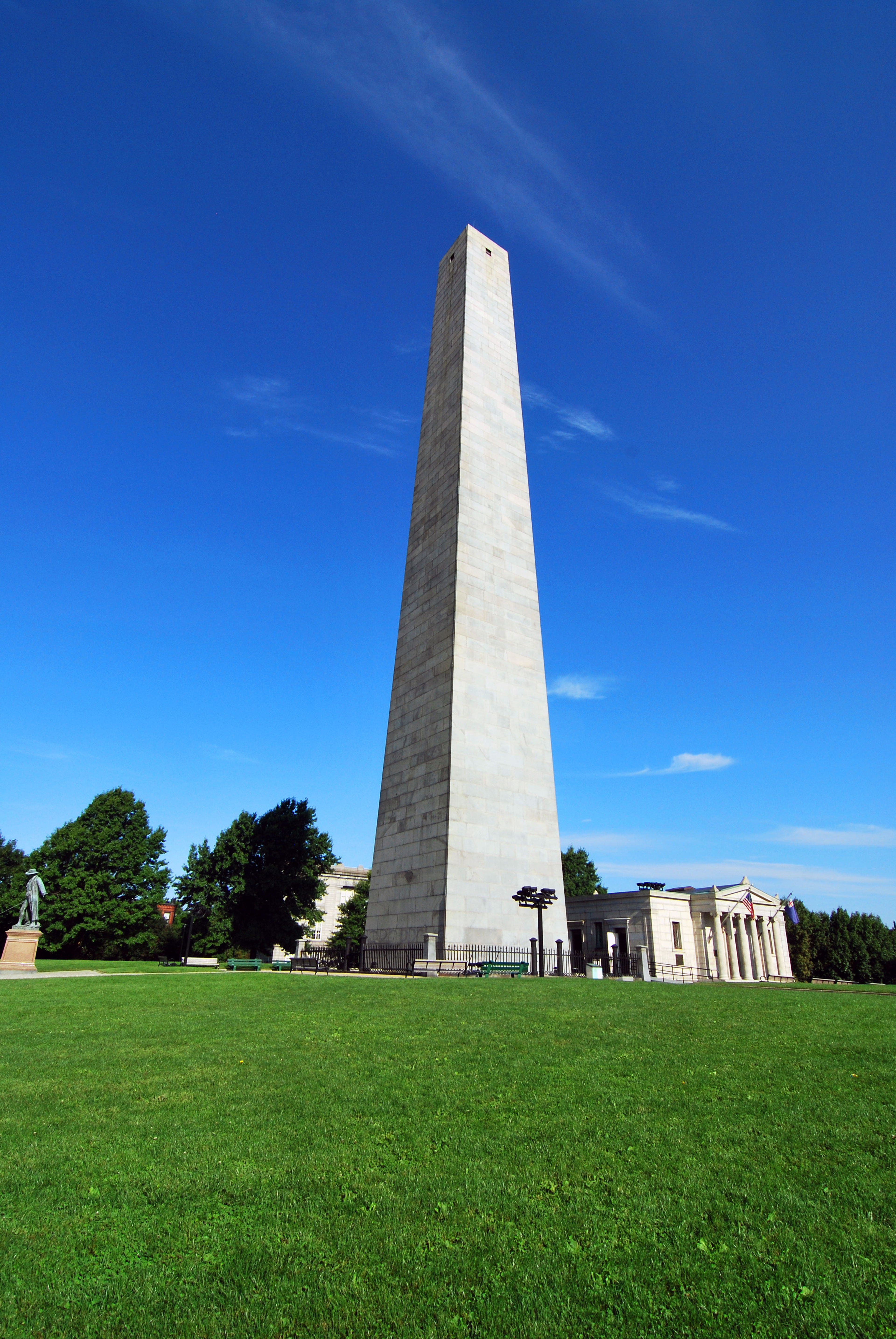 Bunker Hill Monument. A stop along the Freedom Trail. Photo by Chensiyuan.