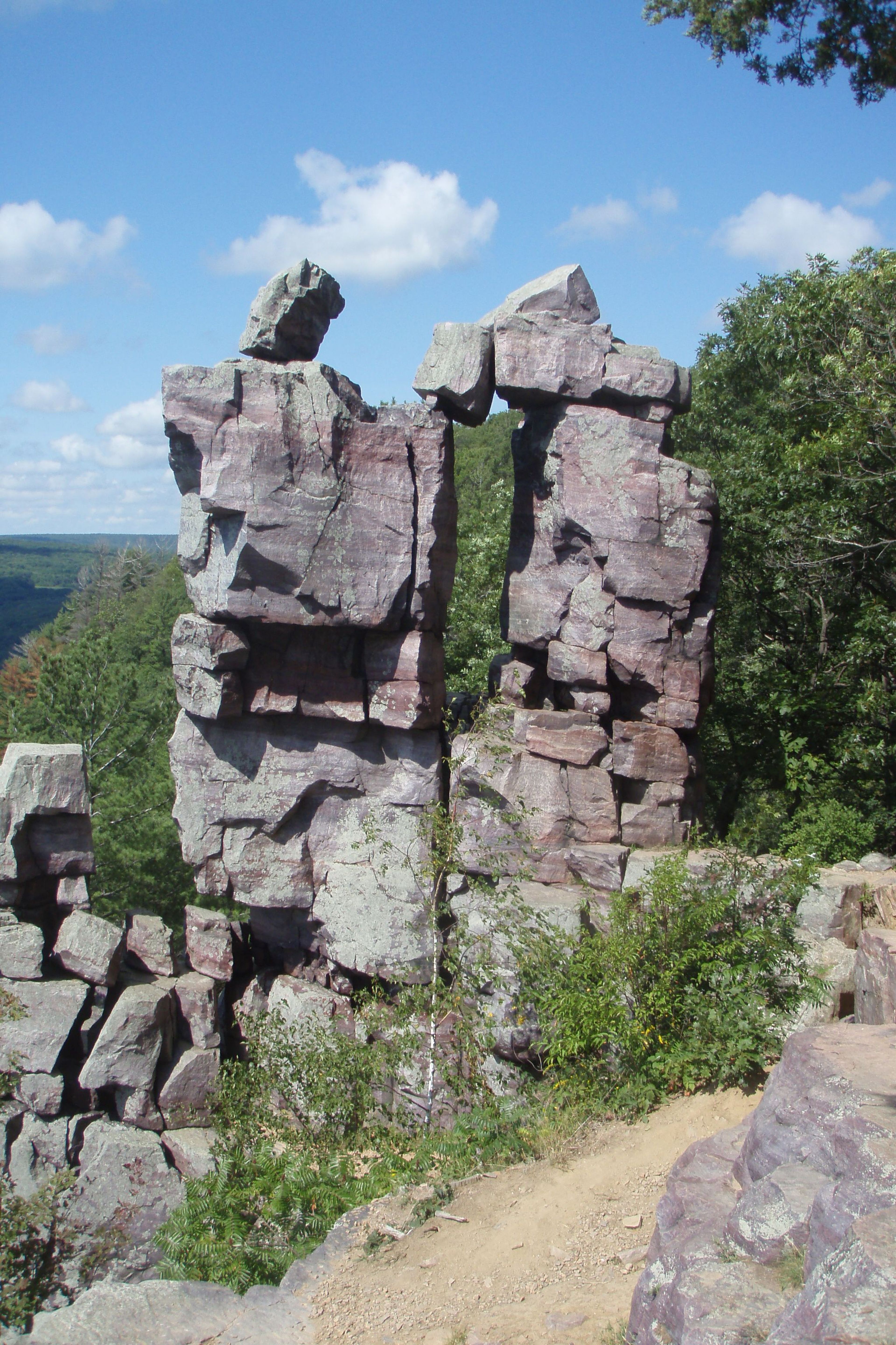 Devil's Doorway - Devil's Lake State Park. Photo by Greg Walther.