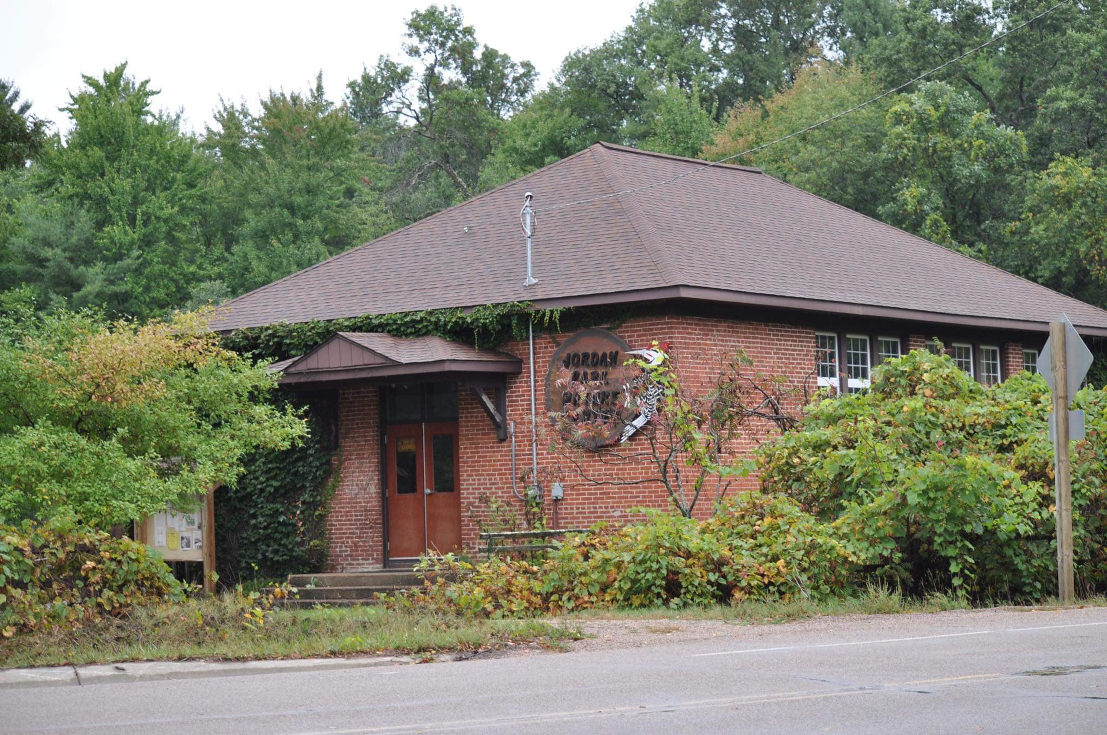 Jordan Park Nature Center. Photo by Sand County Naturalist.