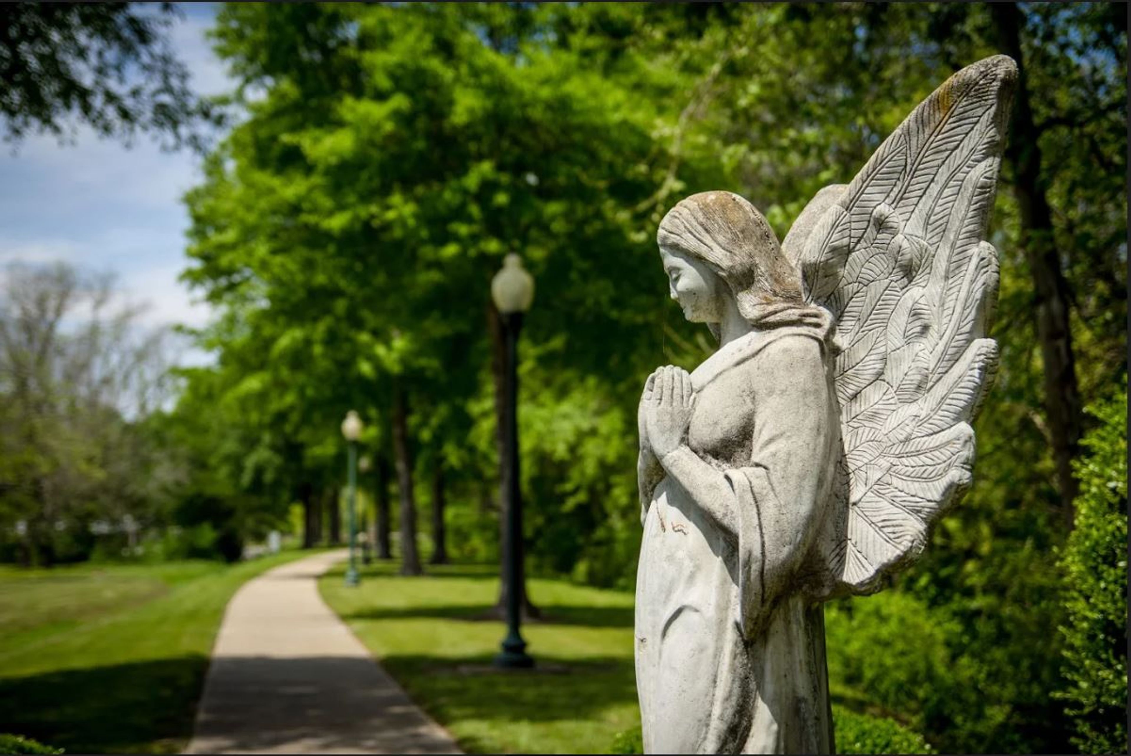 Landscape and statuary along the Kitty Dill Memorial Parkway. Photo by West Point Main Street.