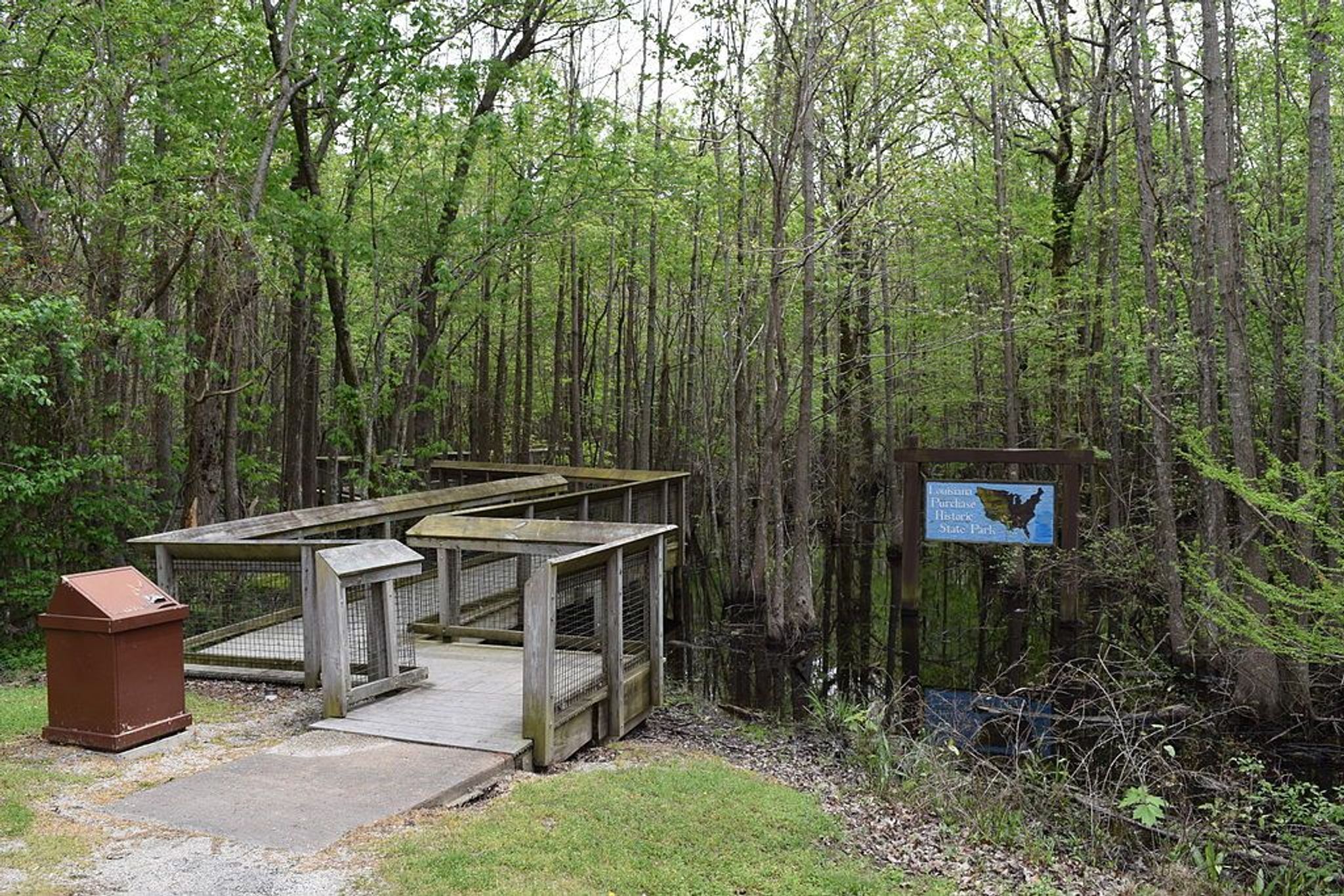 Start of the boardwalk in Louisiana Purchase State Park. Photo by Fredlyfish4 wiki.