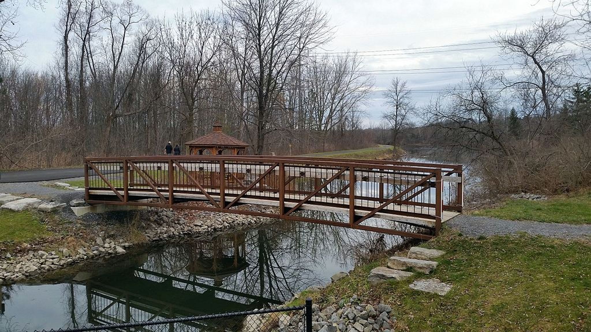 Old Erie Canal, DeWitt, NY, at Butternut Creek. Photo by DASonnenfeld.