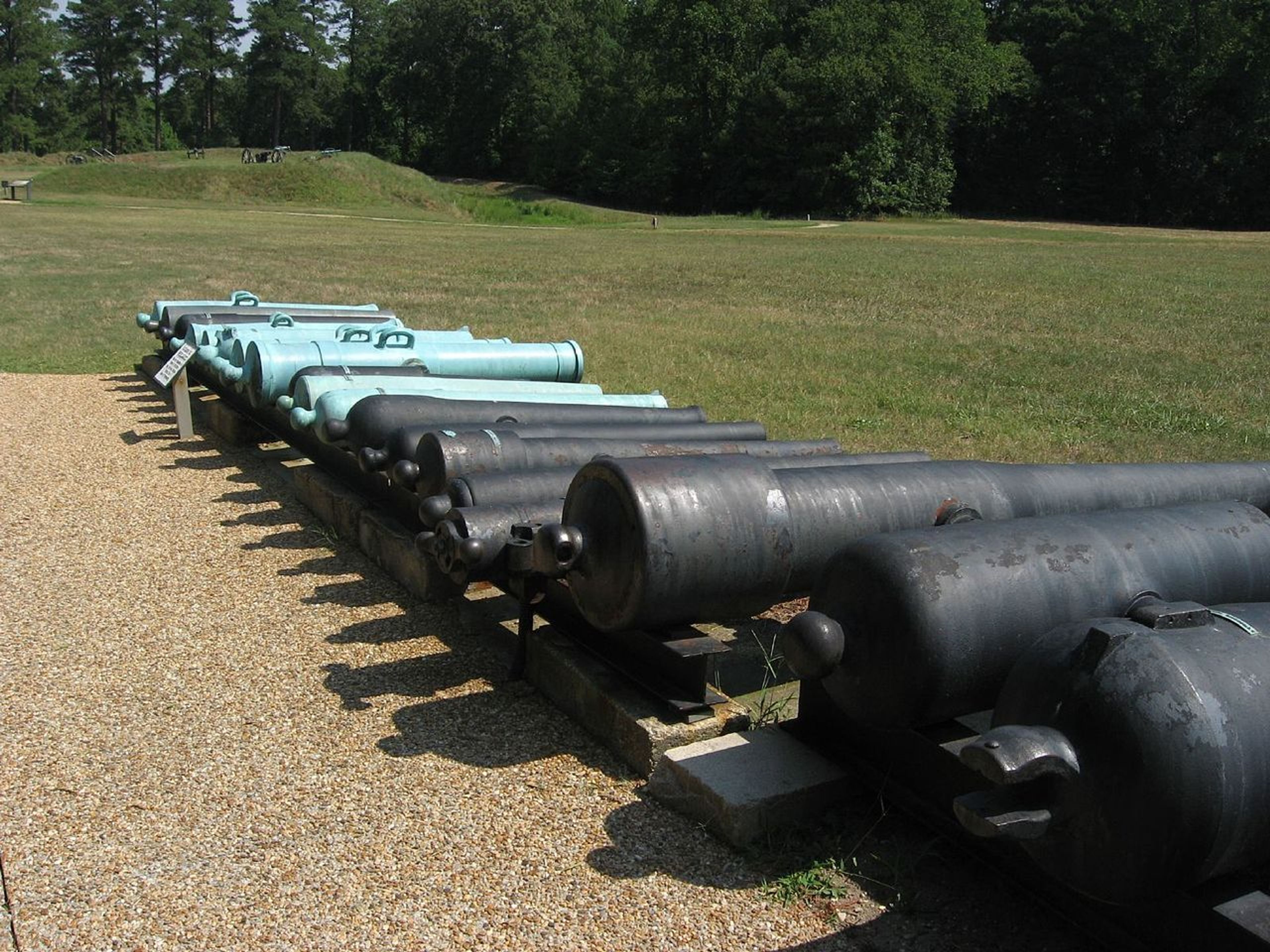 Artillery, Petersburg National Battlefield. Photo by Ken Lund.