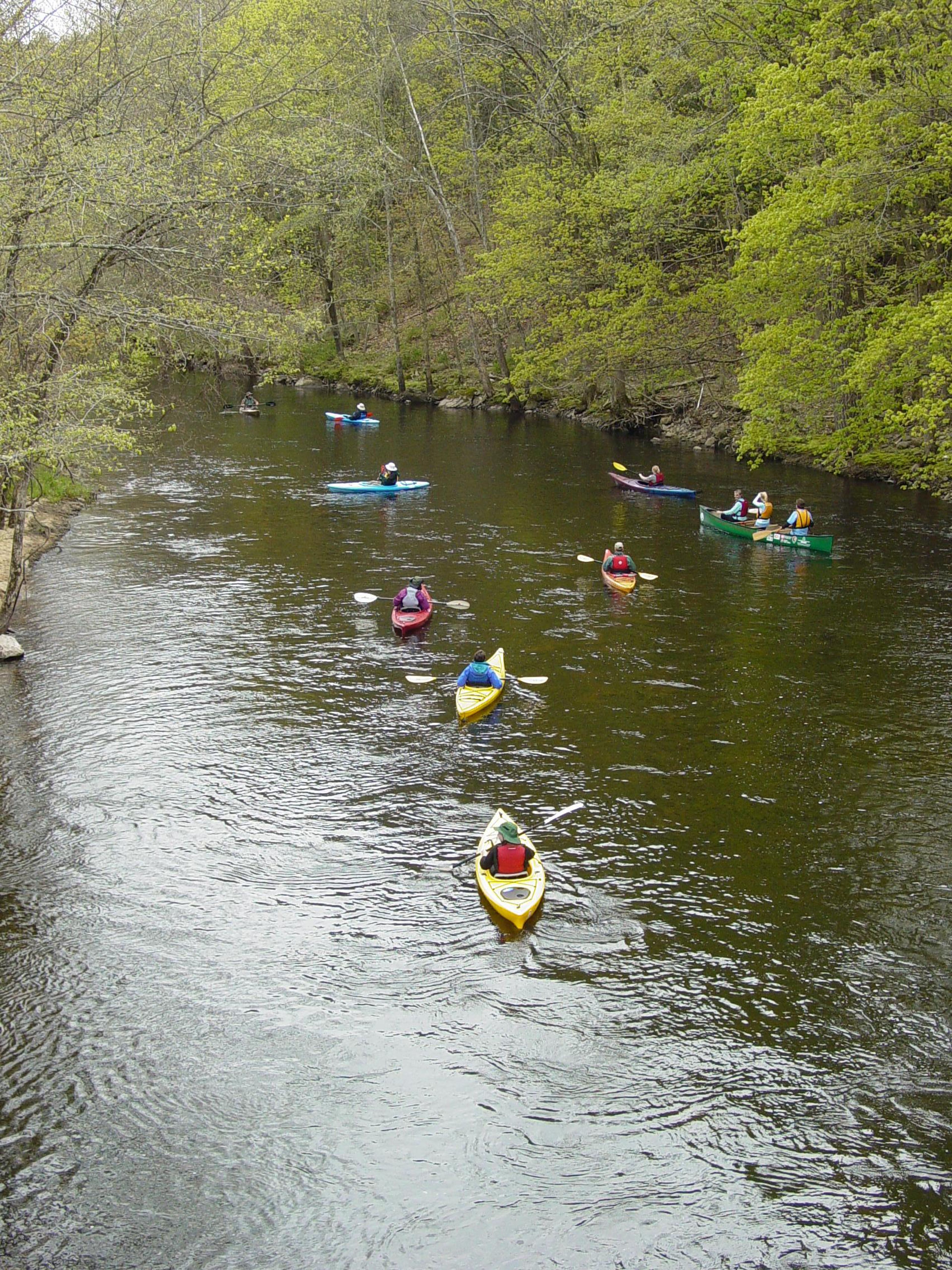 Going Down the Quinebaug. Photo by US Army Corp of Engineers.