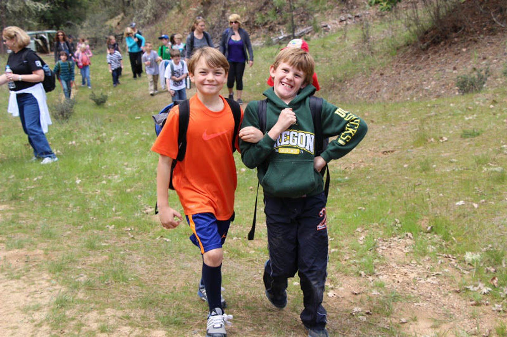 3rd graders immensely enjoying themselves while out trail hiking. Photo by Larry B. Smith.