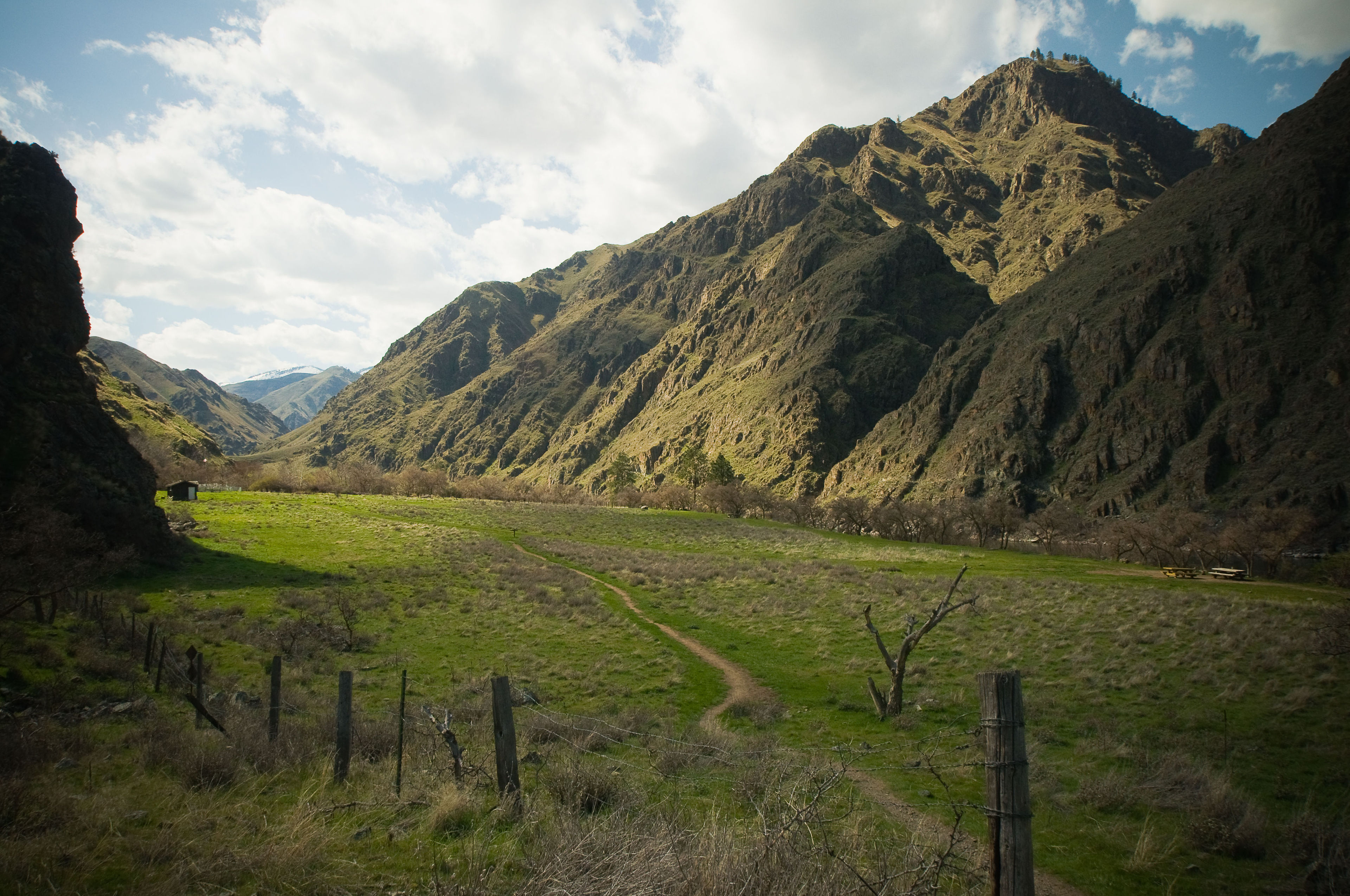 Trail heading towards the historic Kirkwood Ranch. Photo by Ida Koric.