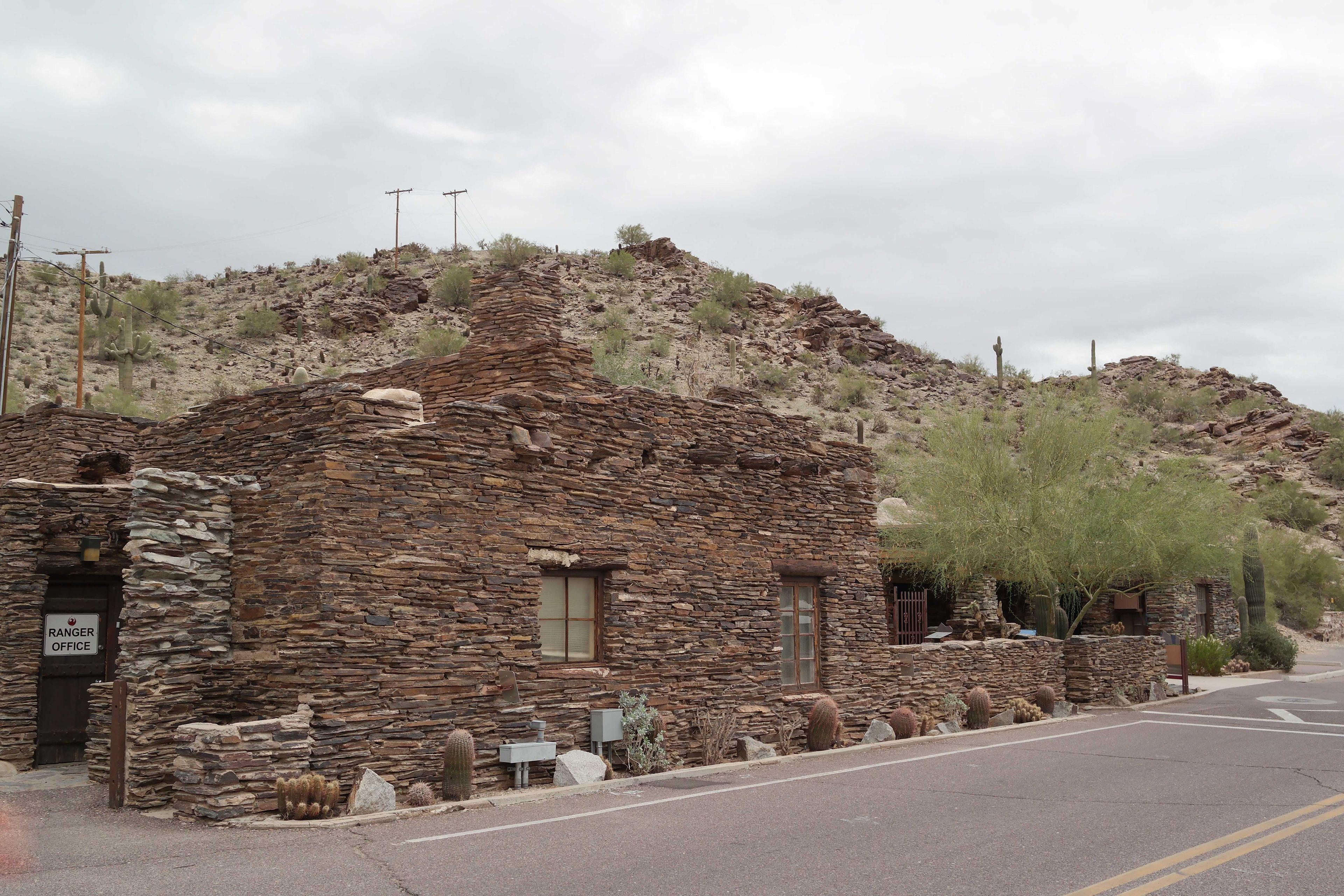 South Mountain Park Ranger Station. Photo by wiki.