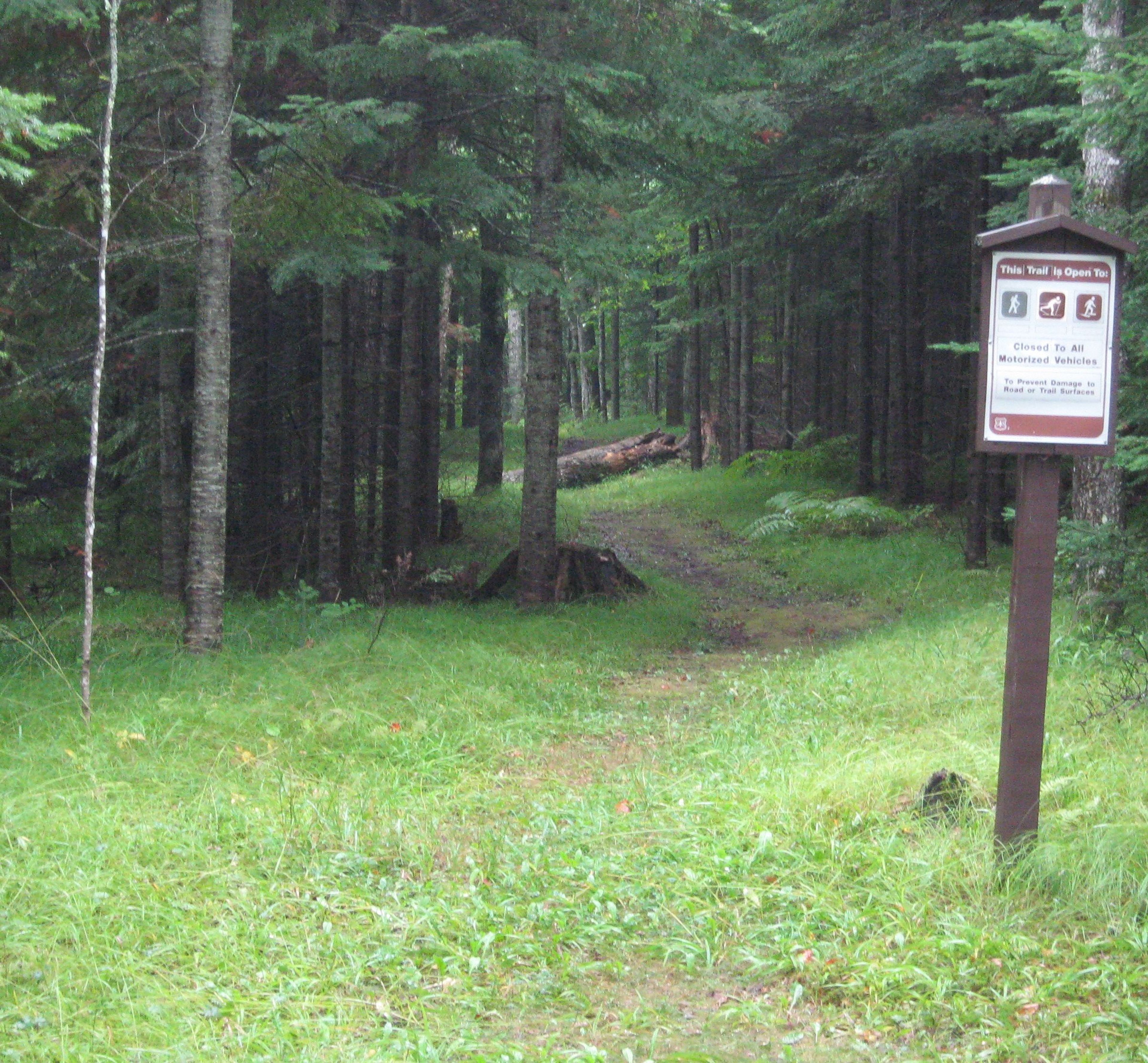 Stateline-Mile Post Zero Trailhead. Photo by USDA Forest Service.