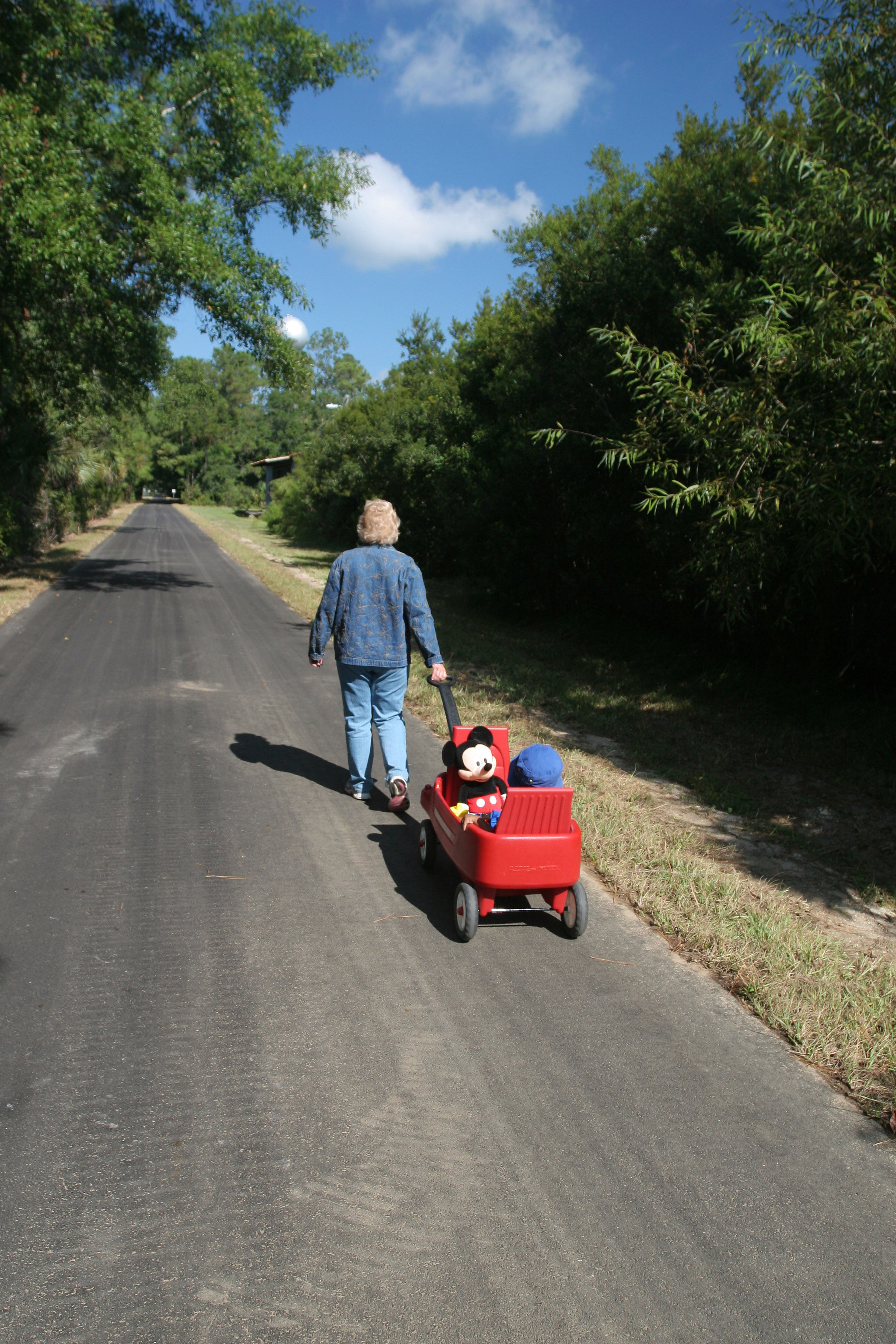 Wagon Ride! Photo by Doug Alderson.