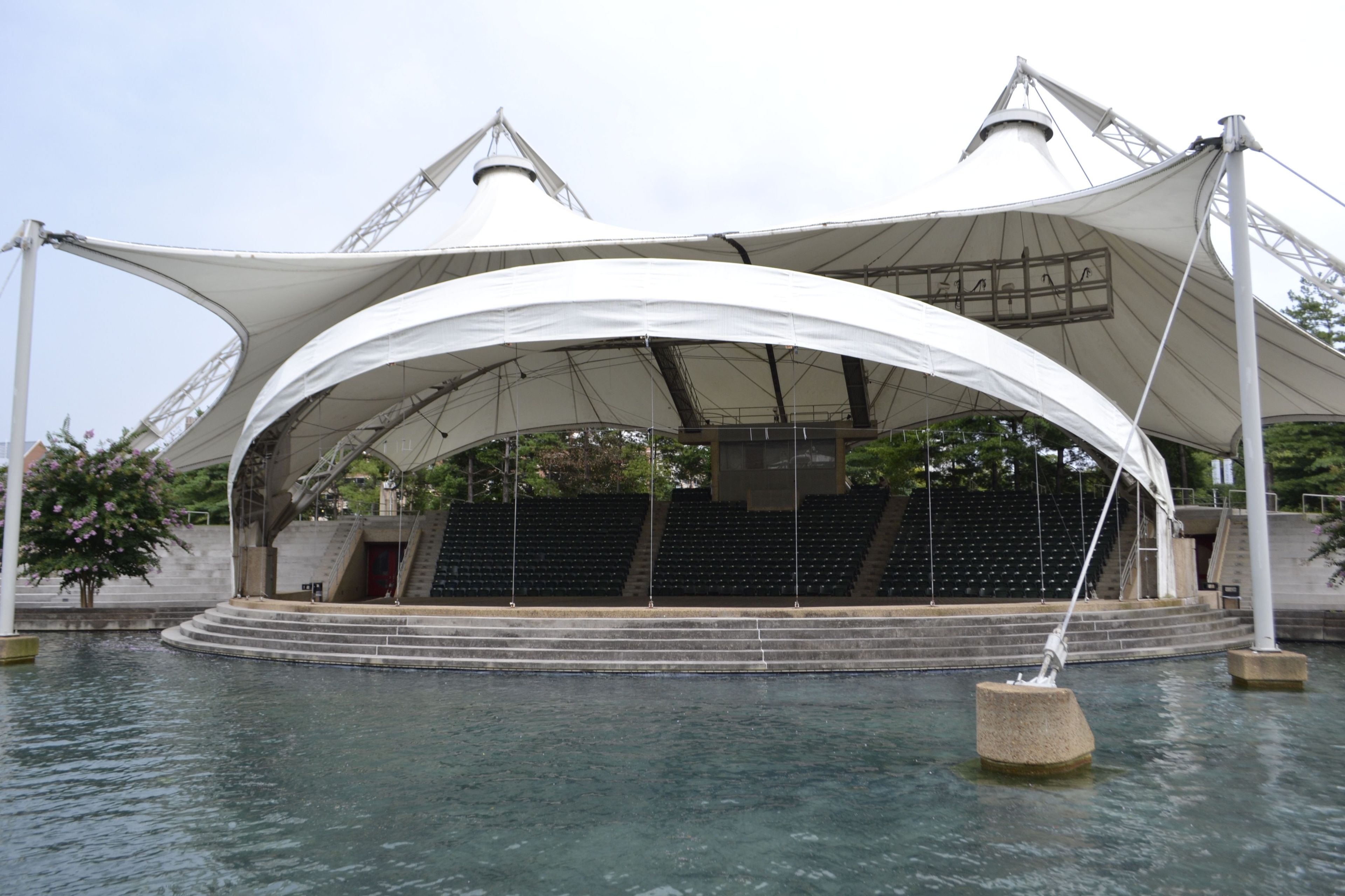 World's Fair amphitheater. Photo by Jonathan Canfield.