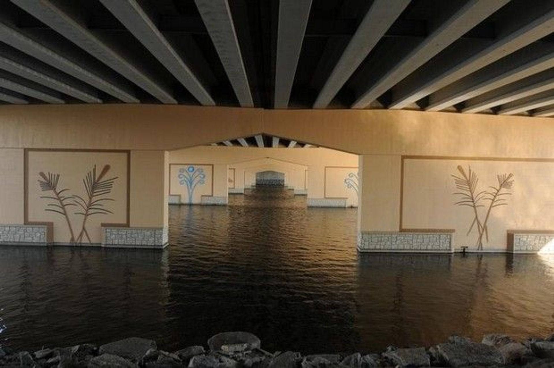 Art under the bridge. Photo by Vicky Redlin.