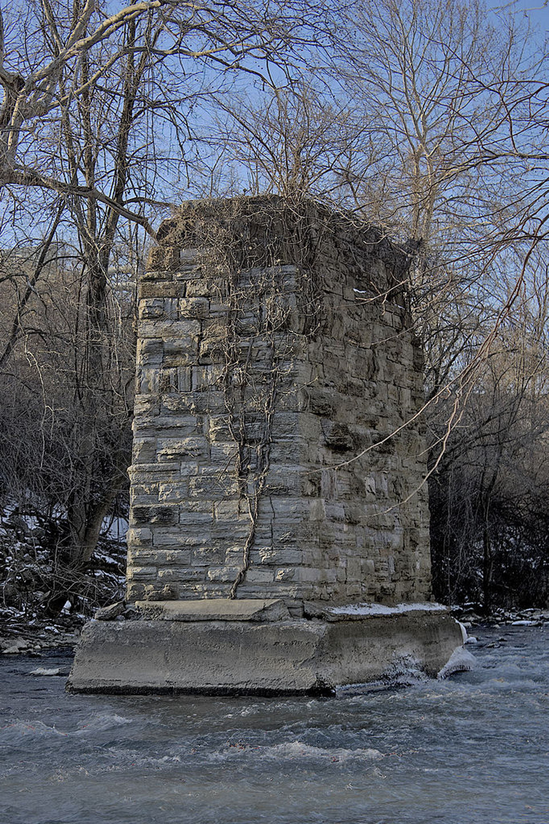 Tulpehocken Creek Old Bridge Remains. Photo by Jason Bolonski.