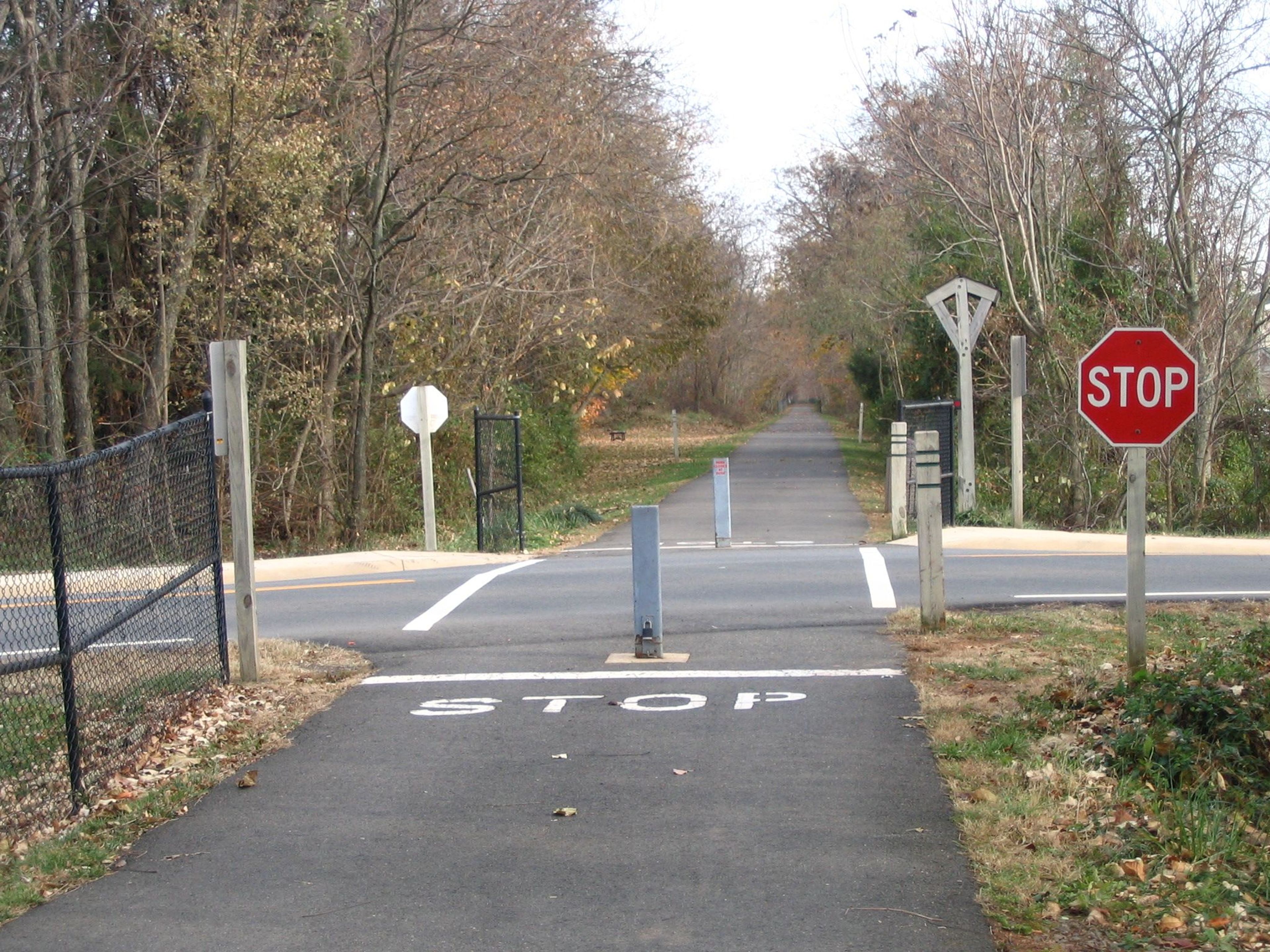 Trail crossing at Falmouth St