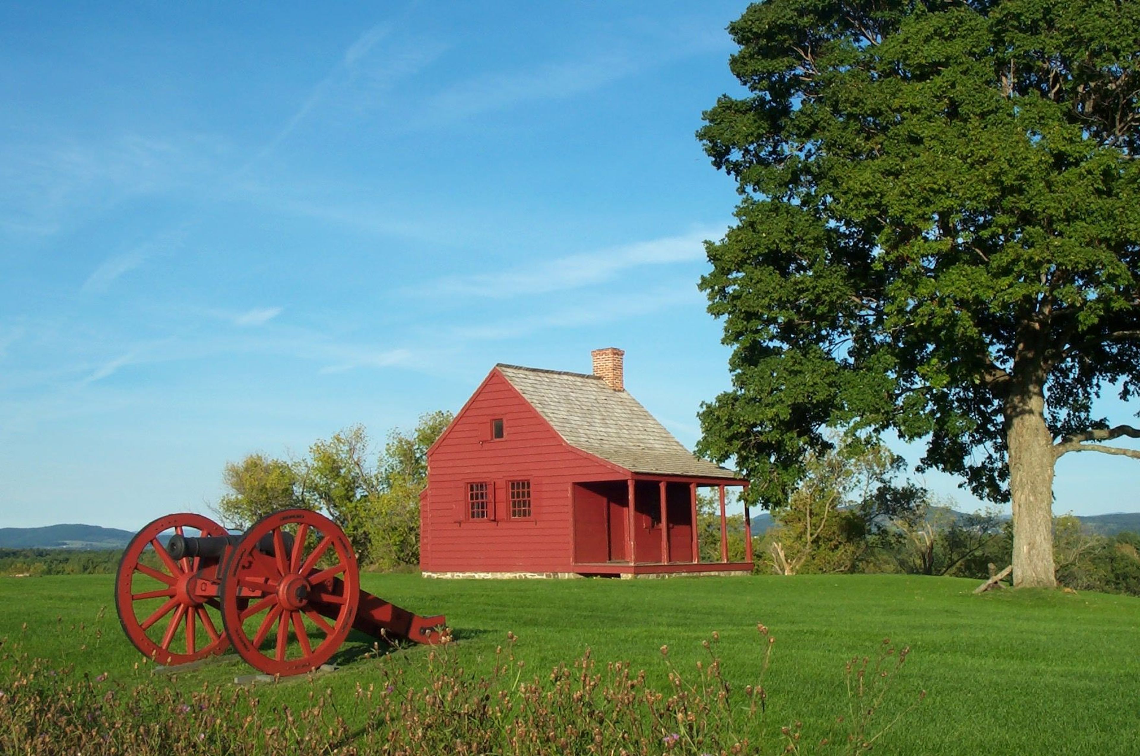 Farmhouse that served as a mid-level headquarters building during battles. Photo by NPS.