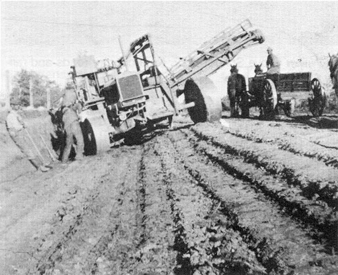 Building Highway 28 in 1939